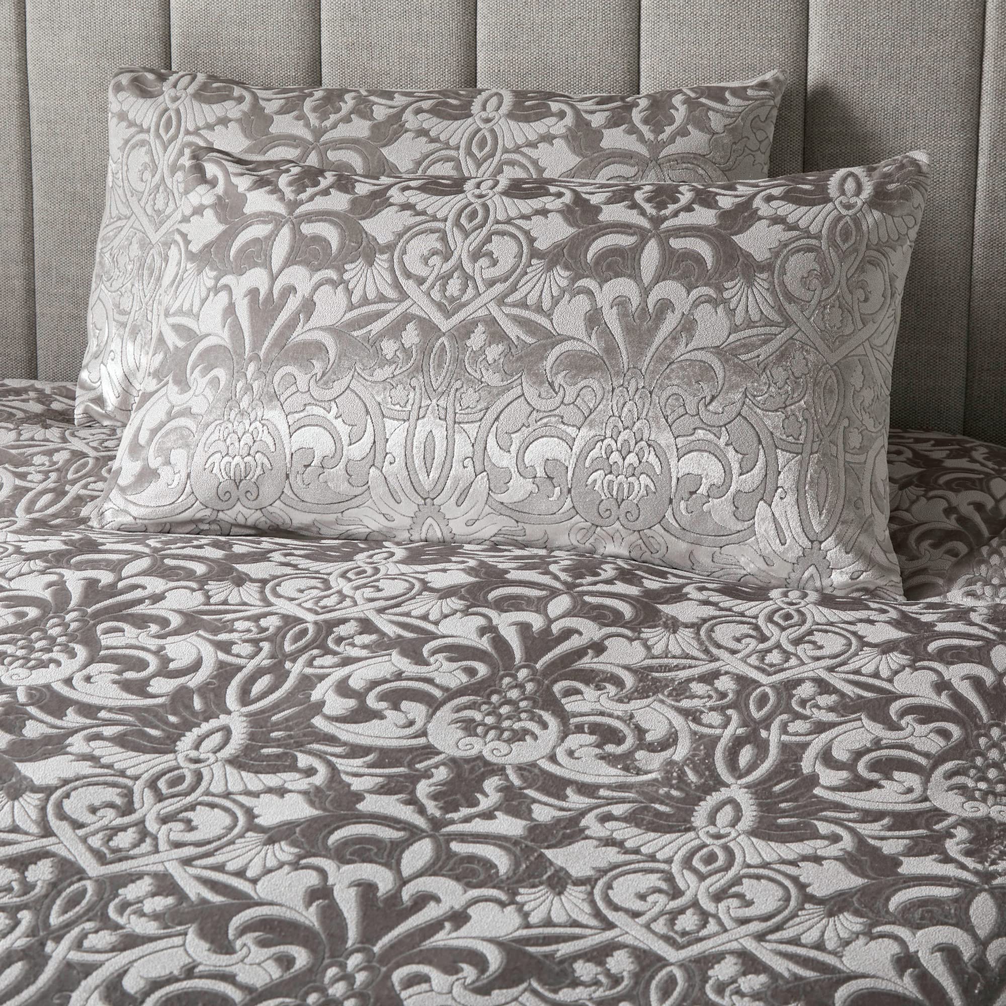 Laurence Llewelyn-Bowen Silver Velvet Damask Duvet Cover Set - Super King