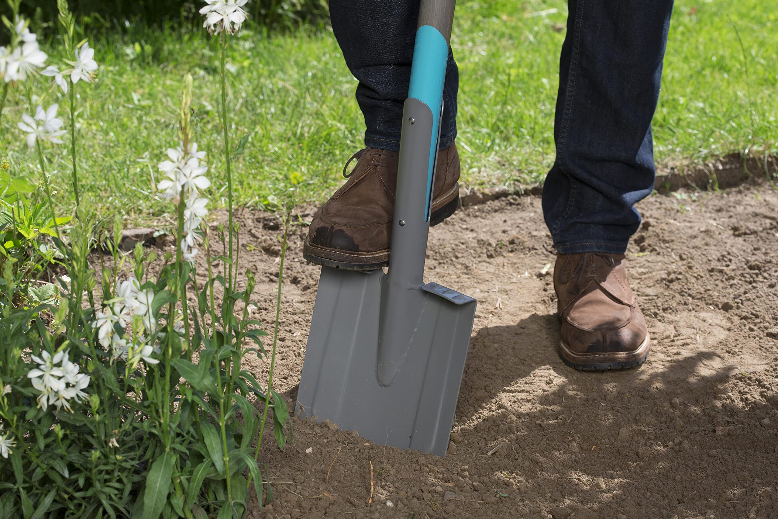 Gardena NatureLine Pointed Spade | FSC Ashwood D-Handle Garden Tool