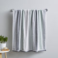 Catherine Lansfield Kelso Stripe 450GSM Cotton Bath Towel – Green
