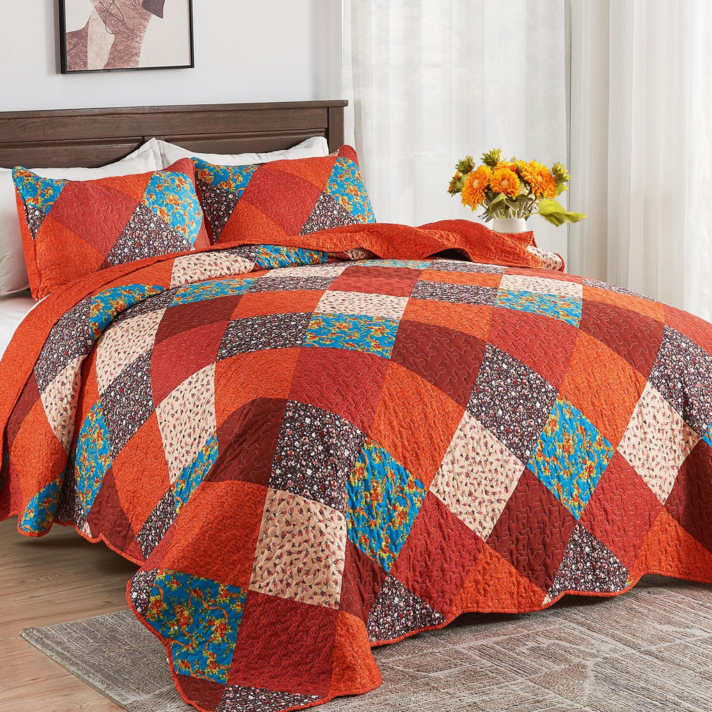 Qucover King Size Patchwork Quilt Set – Floral Microfiber Bedspread