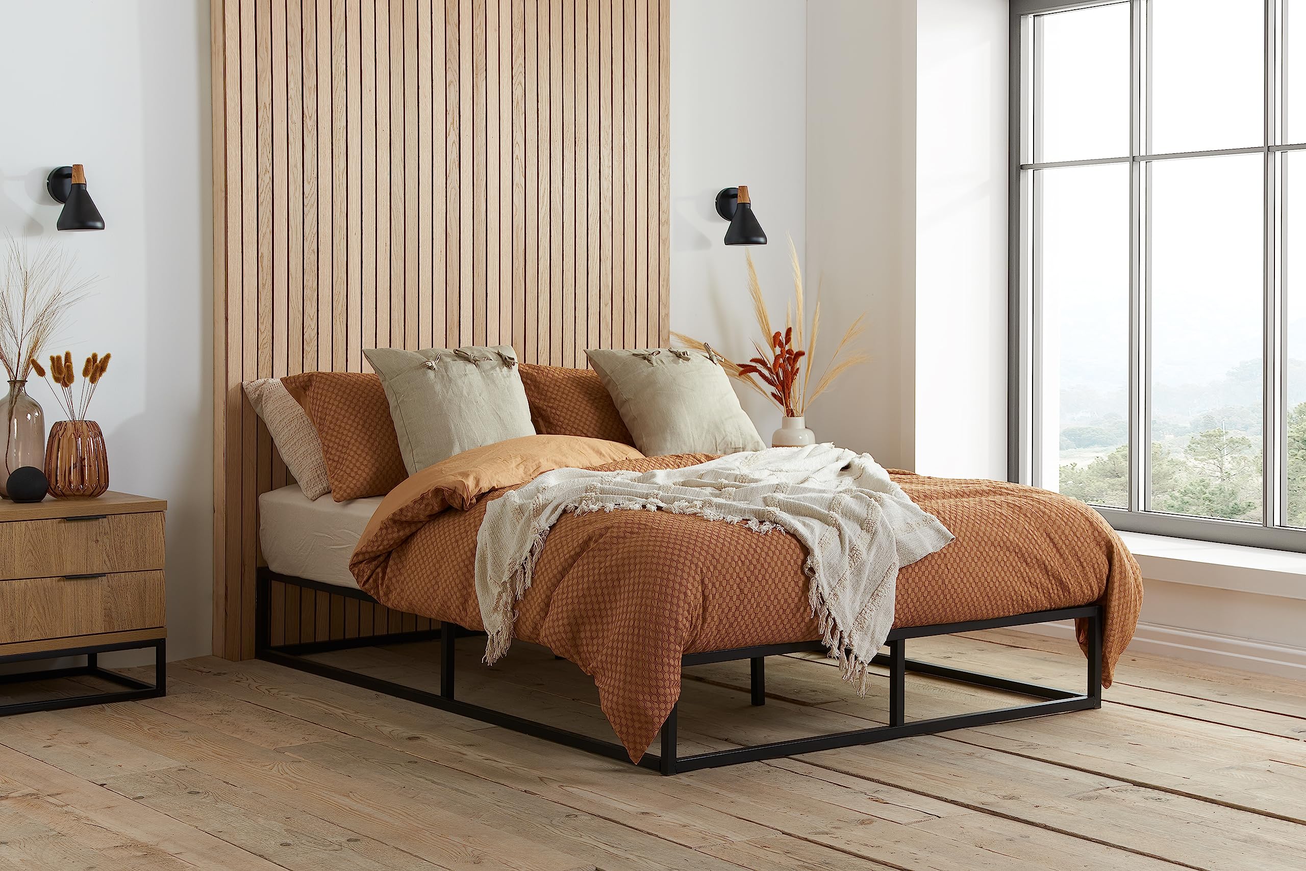 Birlea Soho Small Double Metal Platform Bed with Sprung Slats – Black