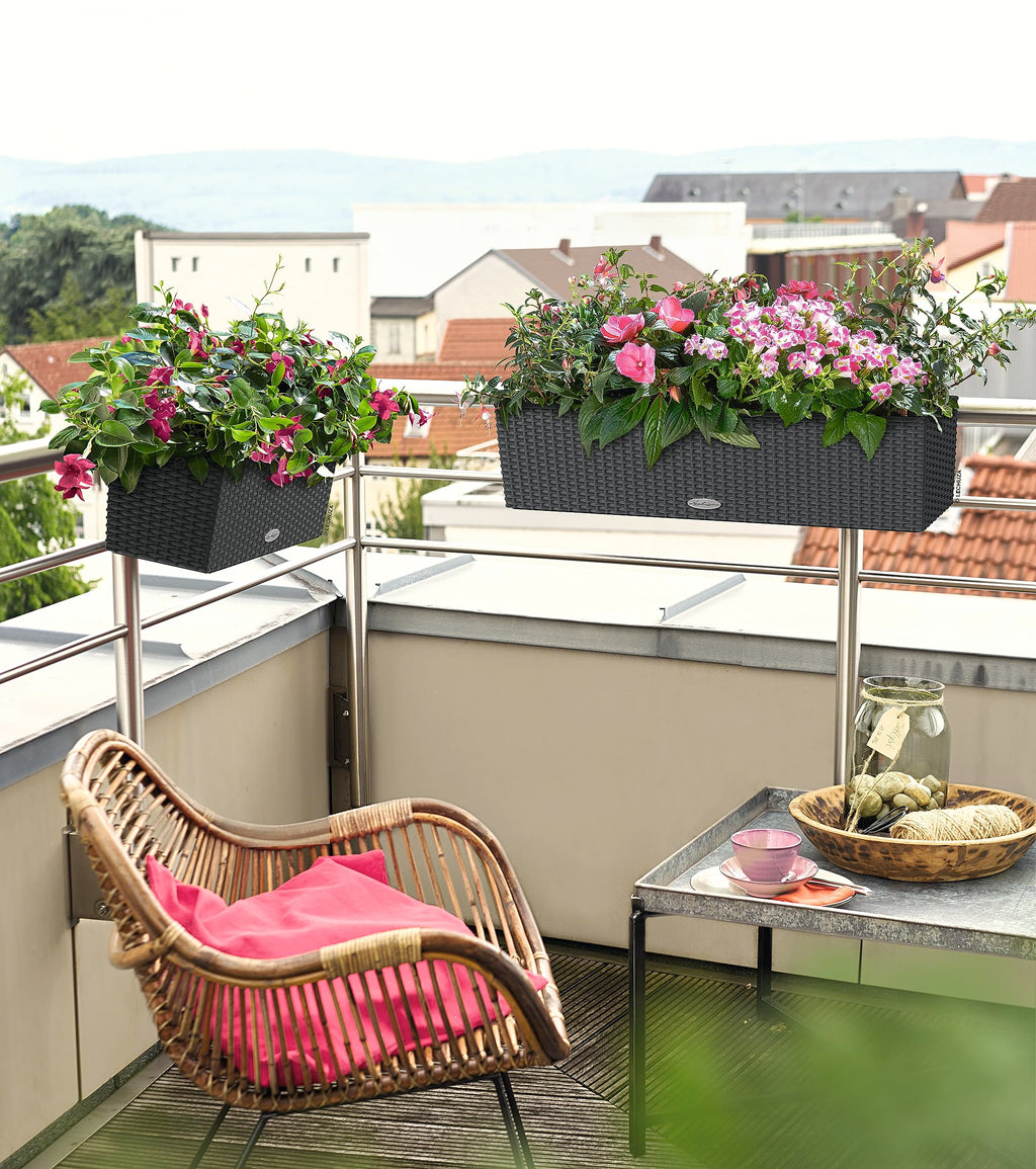 Lechuza BALCONERA Cottage 50 Self-Watering Rattan Planter – White