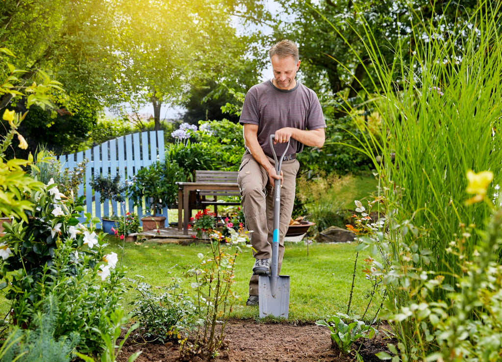 Gardena NatureLine Pointed Spade | FSC Ashwood D-Handle Garden Tool