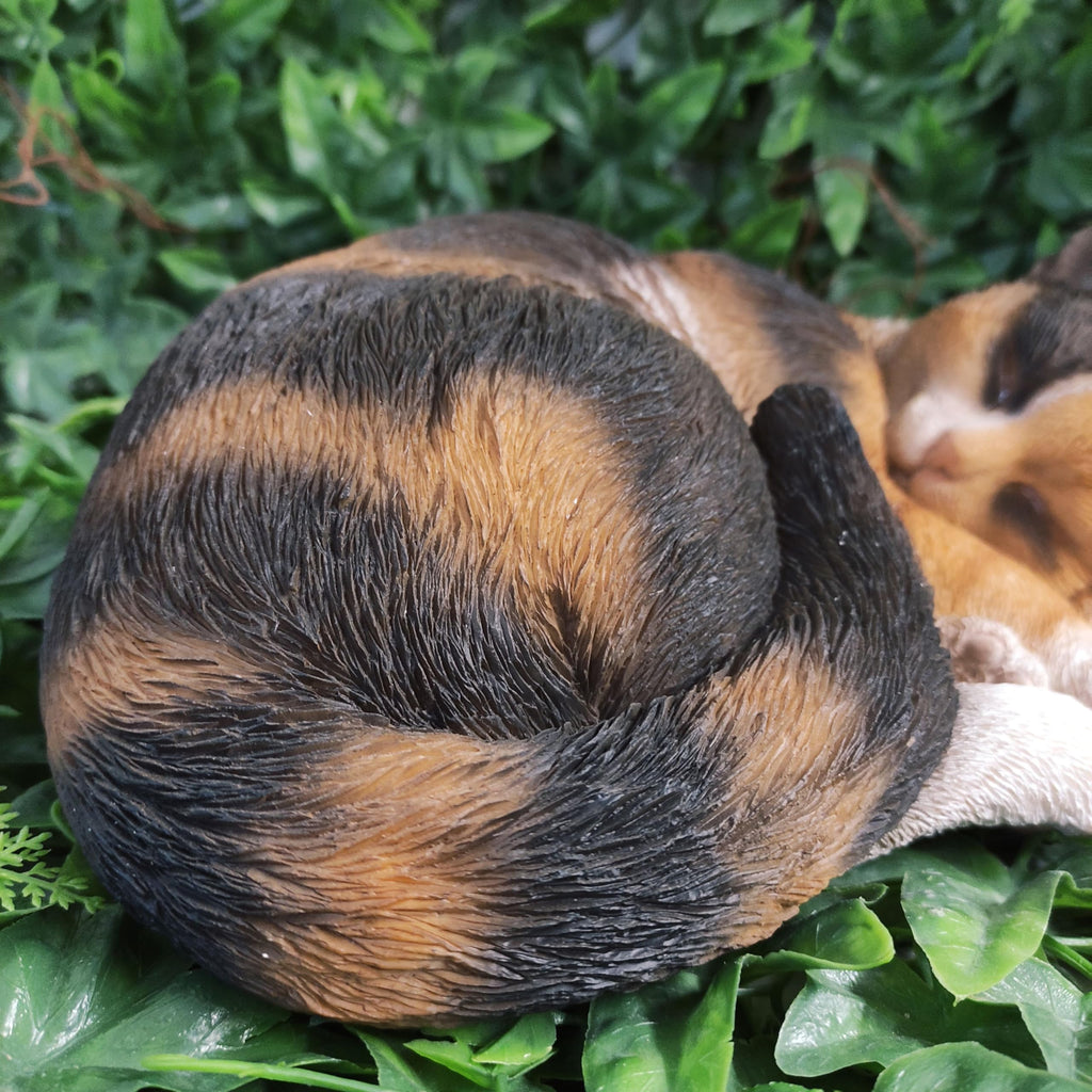 Vivid Arts Sleeping Tortoiseshell Cat Ornament – Lifelike Resin Figurine