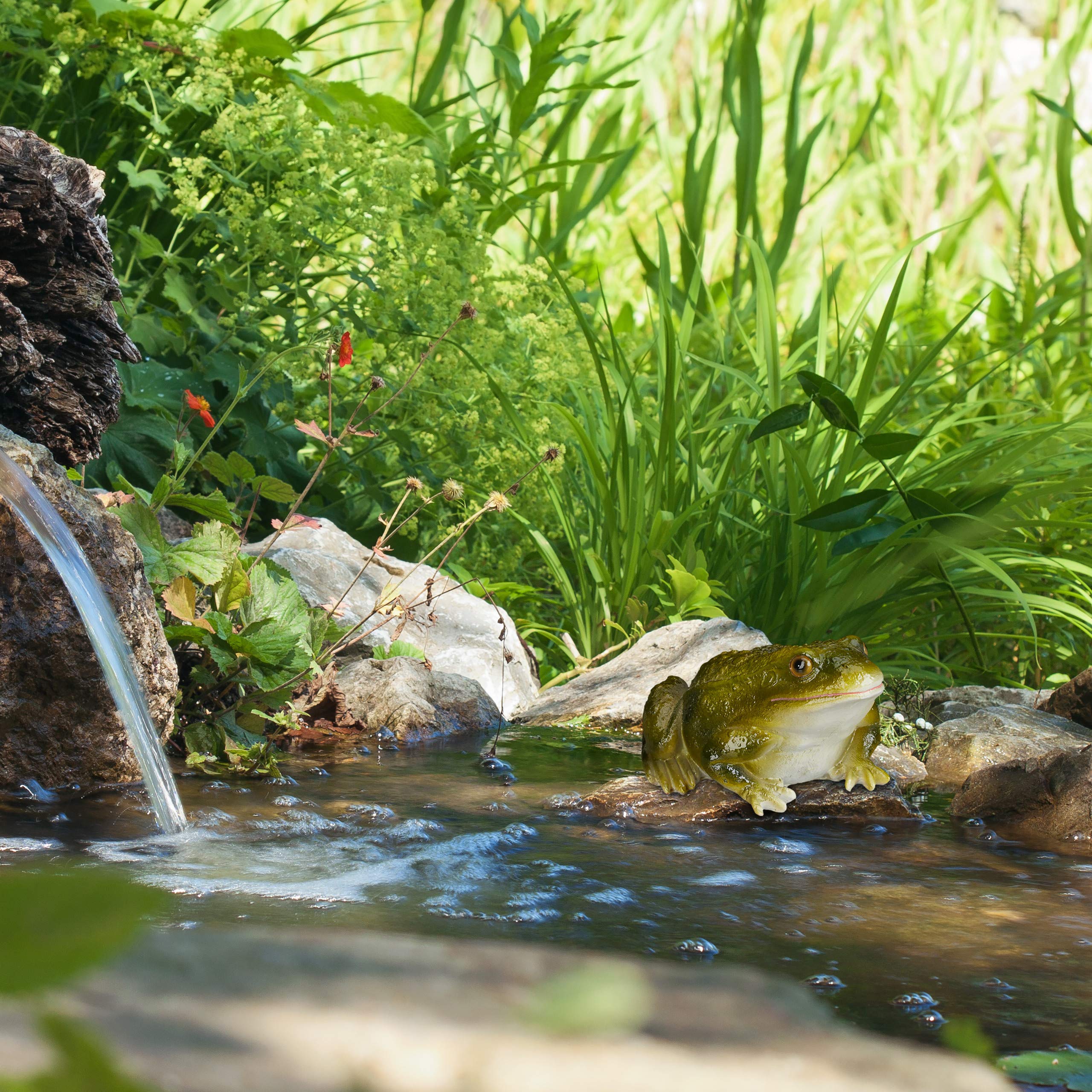 Relaxdays Garden Frog Figurine – Weatherproof Polyresin Outdoor Decor