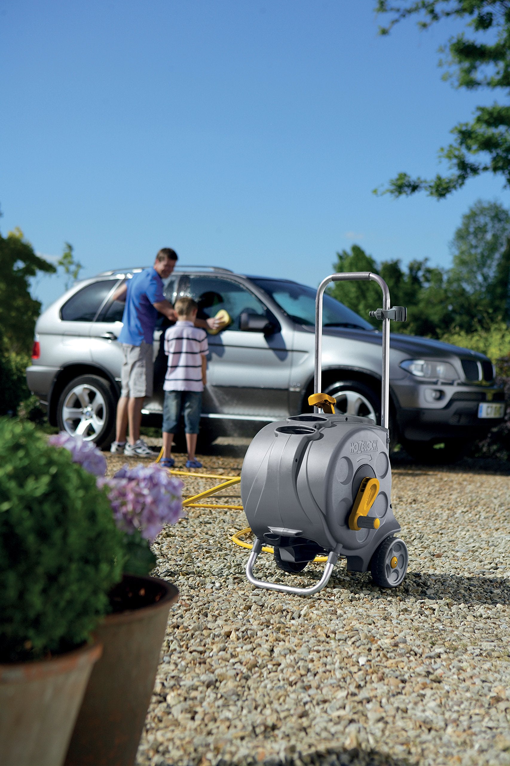 Hozelock Compact Cart Hose Reel - 30m Enclosed Portable Storage