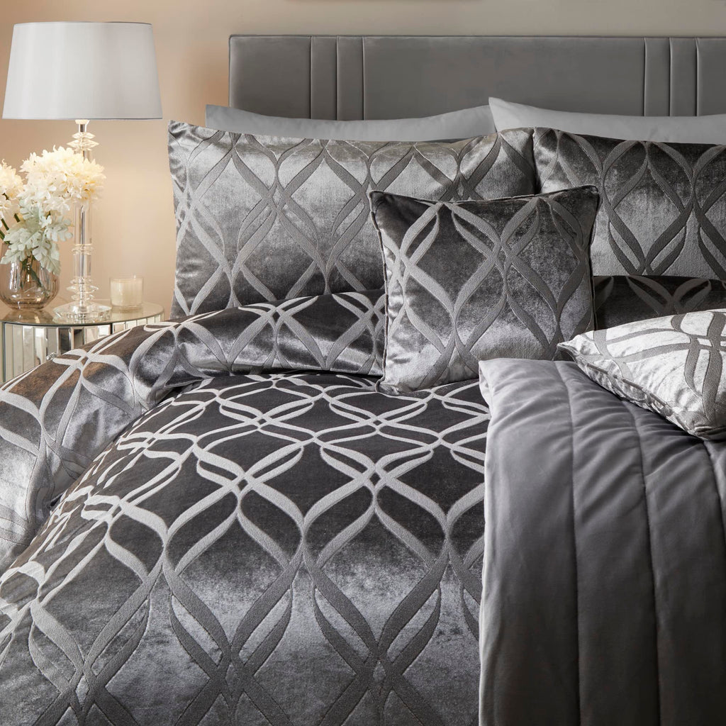 Soiree Ogee Velvet Duvet Cover Set – Super King Bedding in Slate Grey