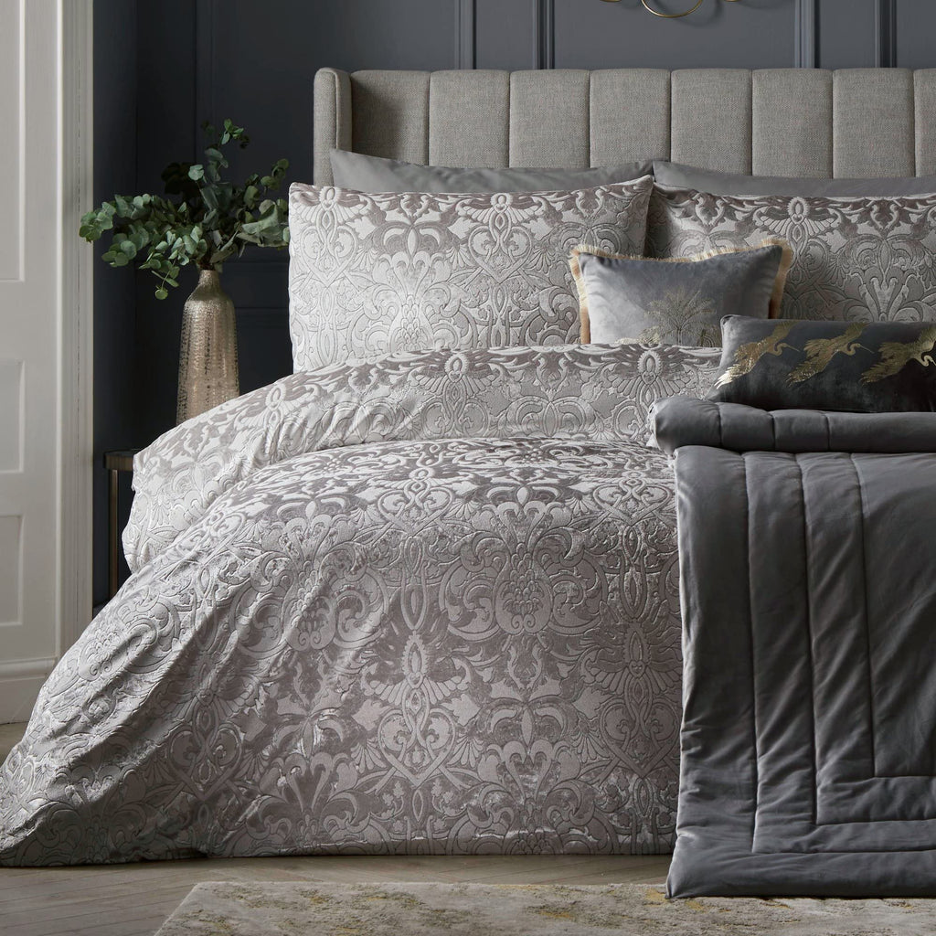Laurence Llewelyn-Bowen Silver Velvet Damask Duvet Cover Set - Super King