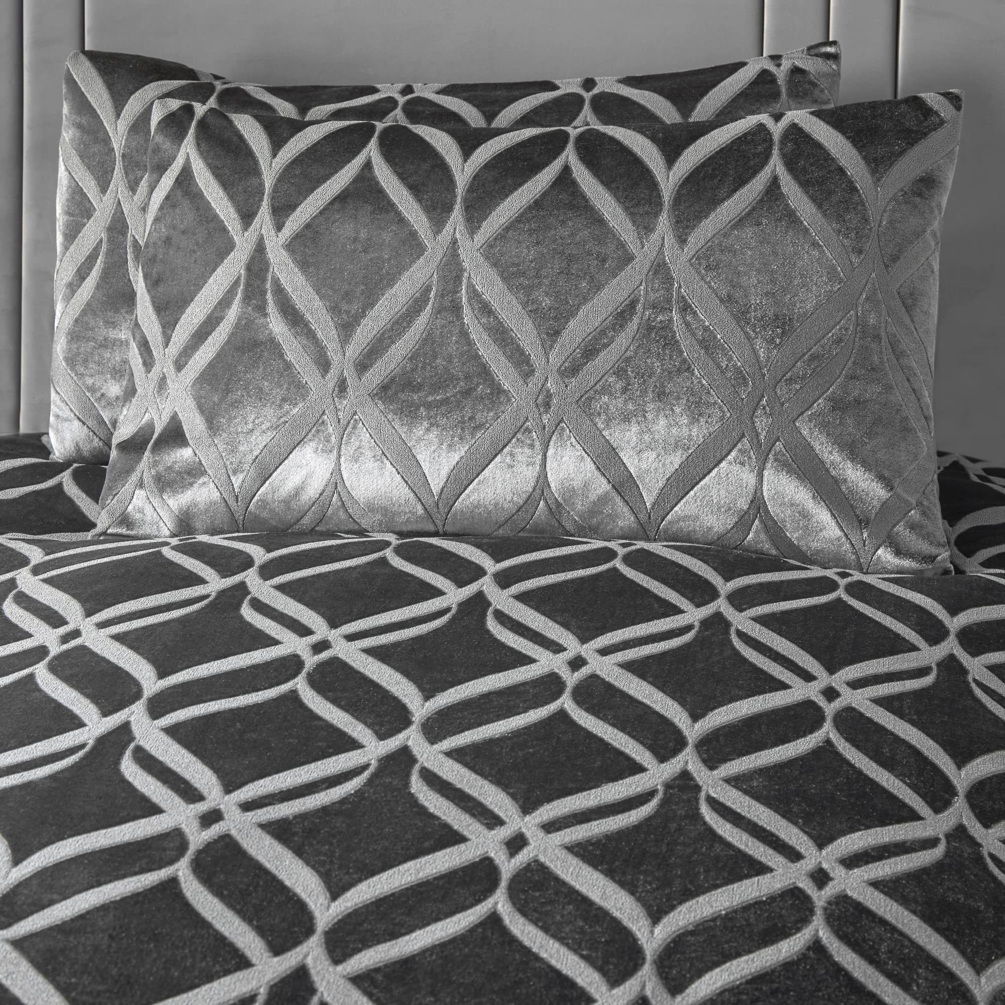 Soiree Ogee Velvet Duvet Cover Set – Slate Grey Luxury Double Bedding