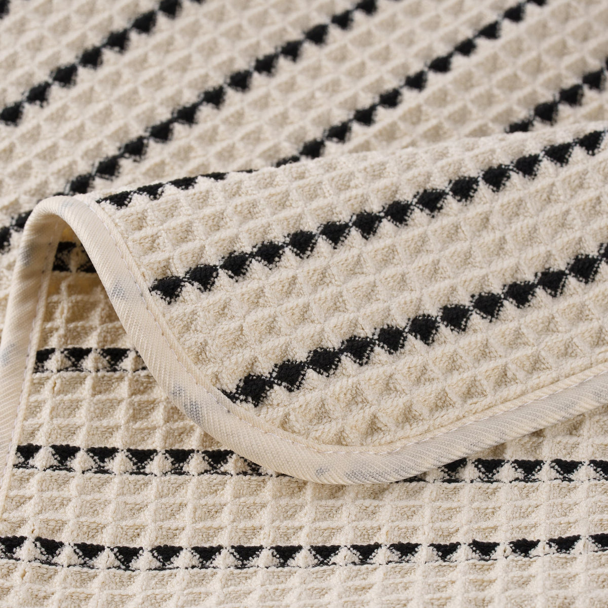 POLYTE 430 GSM Microfibre Waffle Wash Cloth Face Towel, 33.0x33.0 cm - image 5