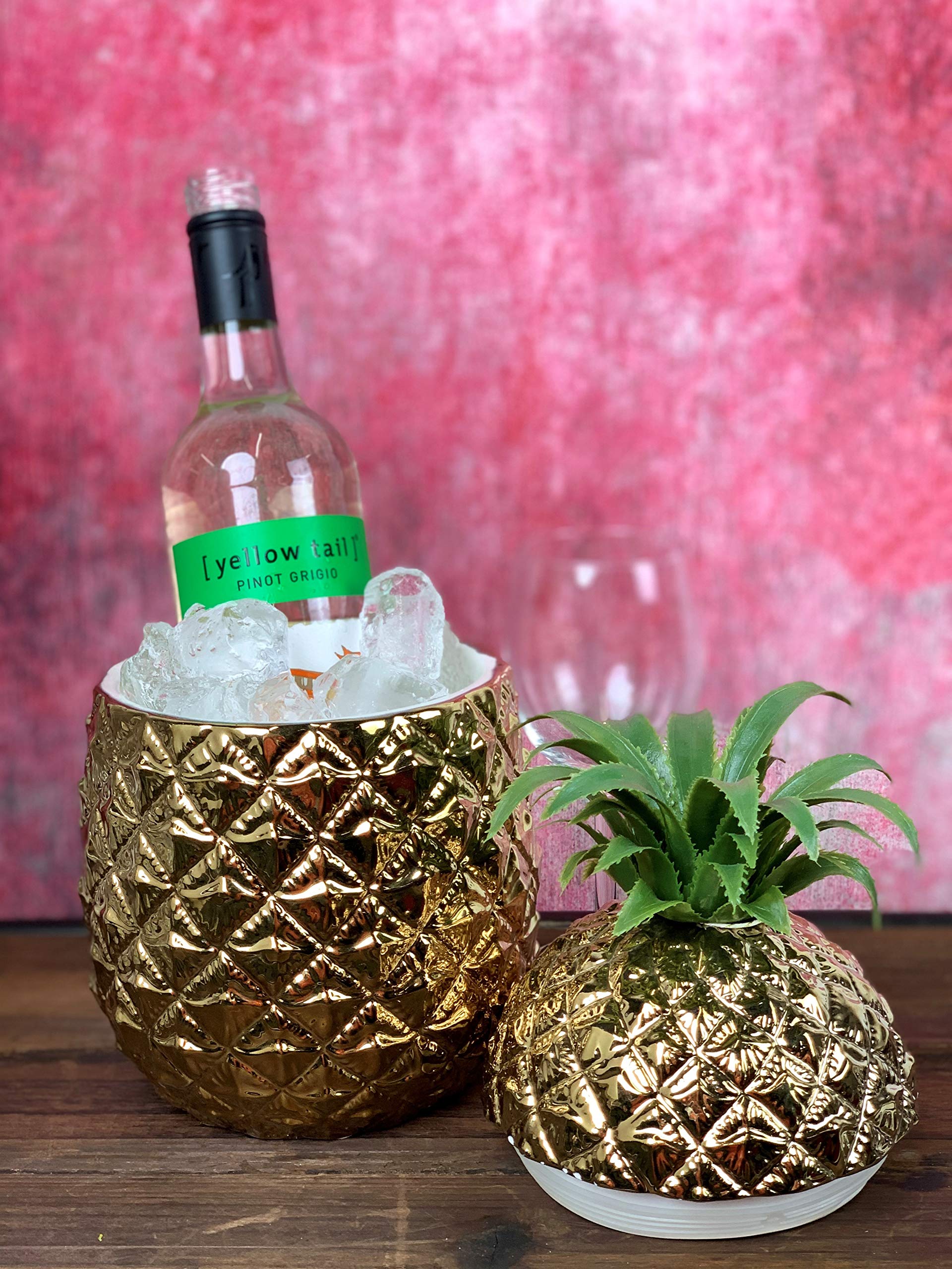 Talking Tables Gold Pineapple Ice Bucket with Lid – Double Walled Dolomite
