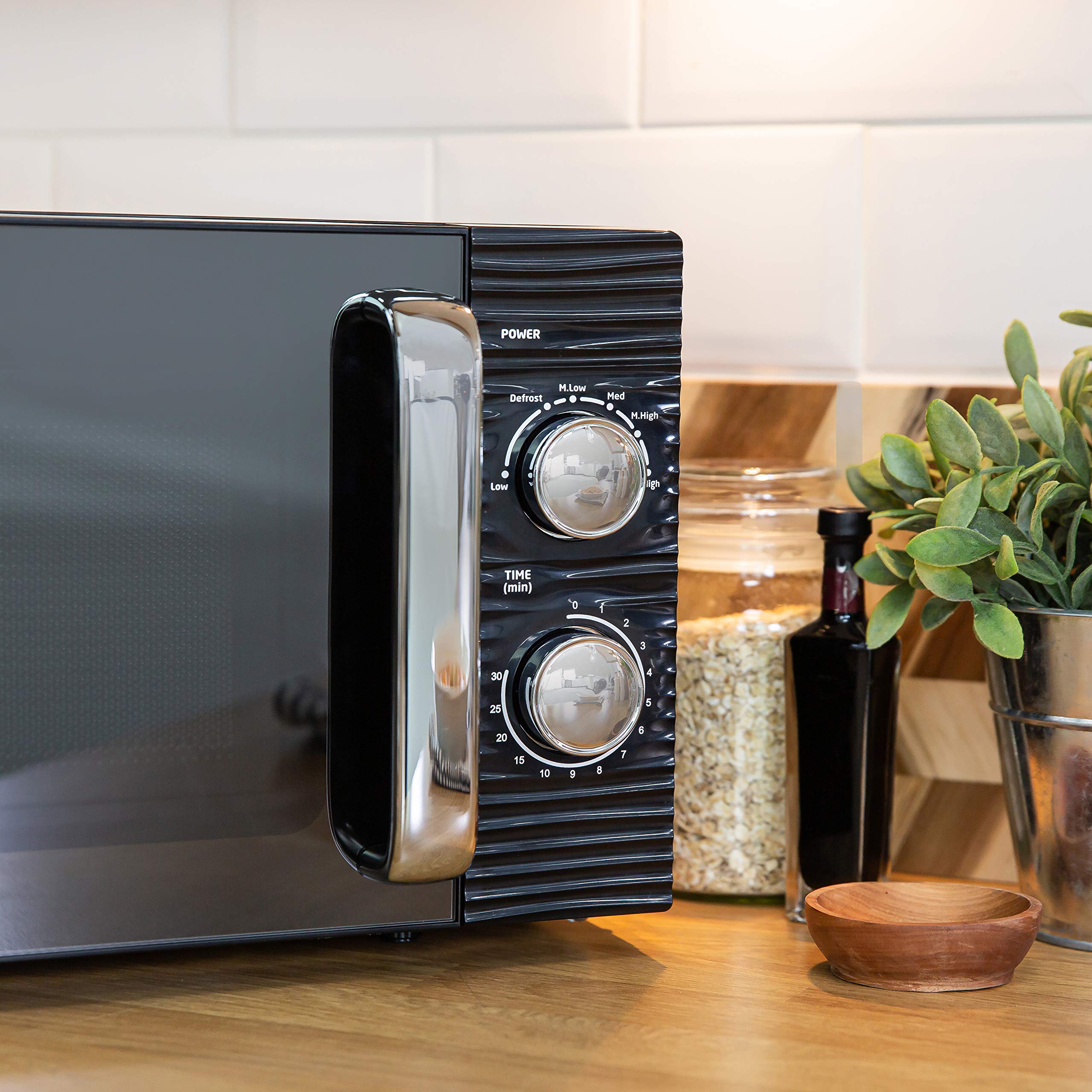 Russell Hobbs Inspire 17L Manual Microwave – Black Compact Design