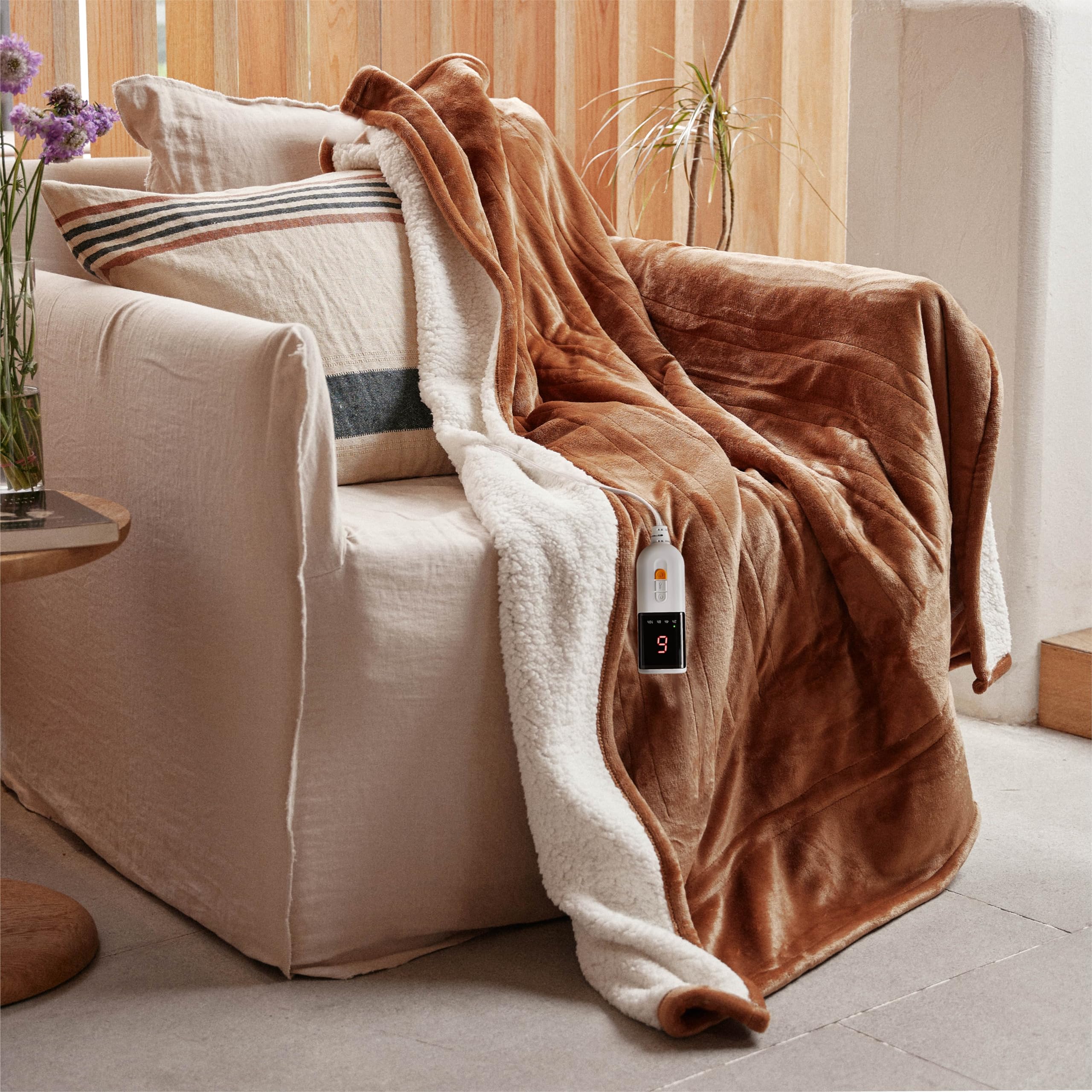 GOTCOZY Heated Blanket Electric Throw – Silky Plush 130x160cm (Green)