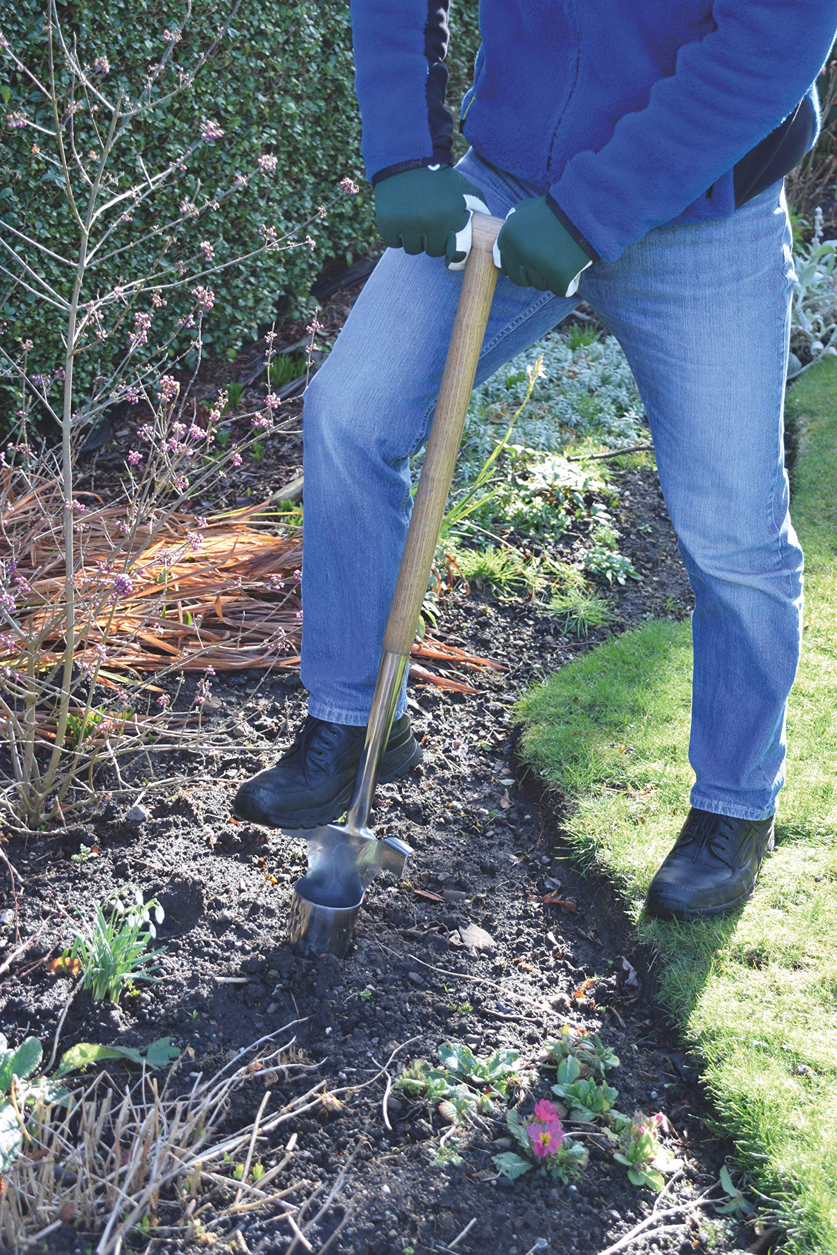 Spear & Jackson Long Handled Bulb Planter – Stainless Steel & Wood