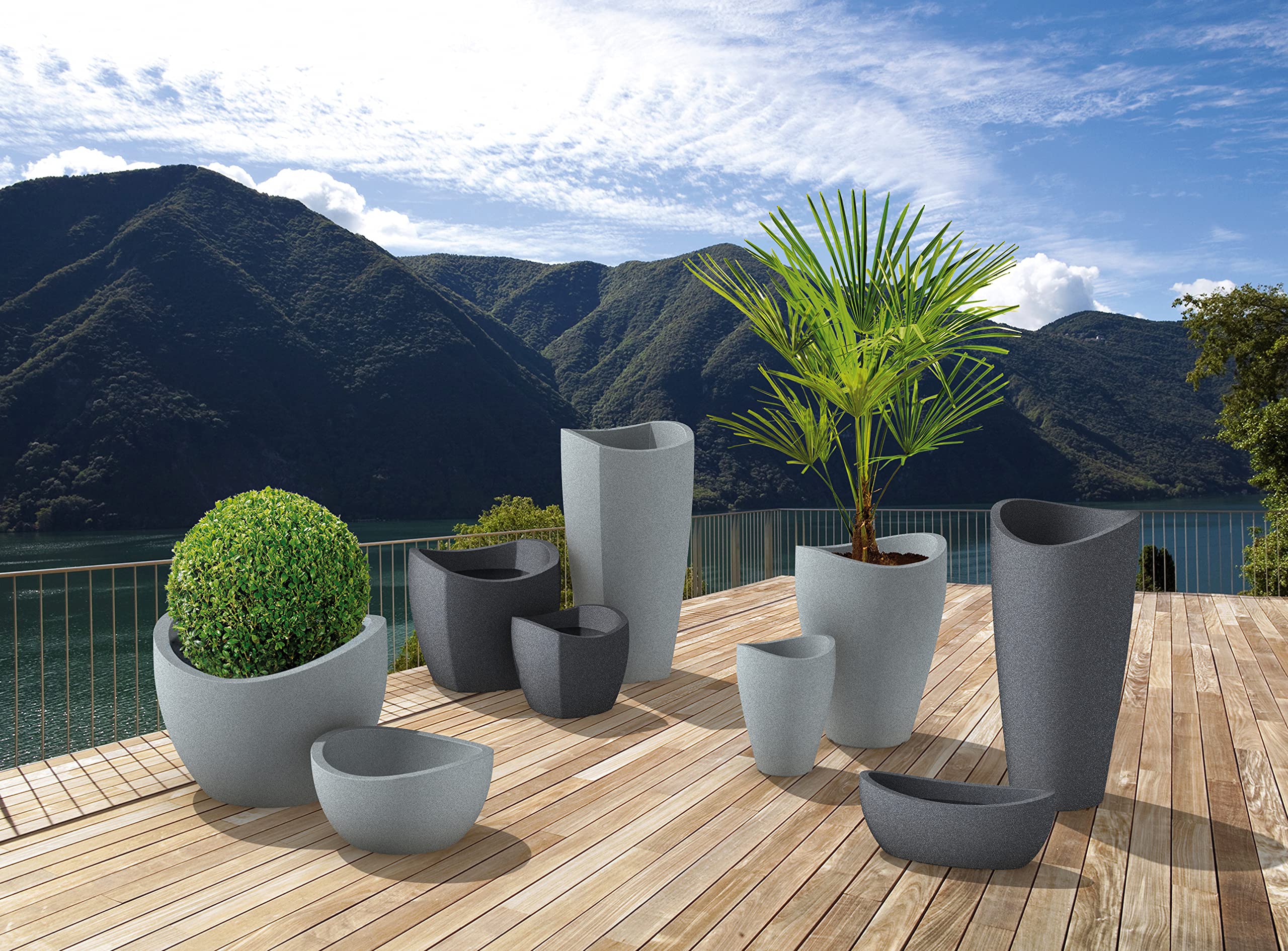 Scheurich Wave Globe Oval Planter – Black Granite Plastic, 58cm
