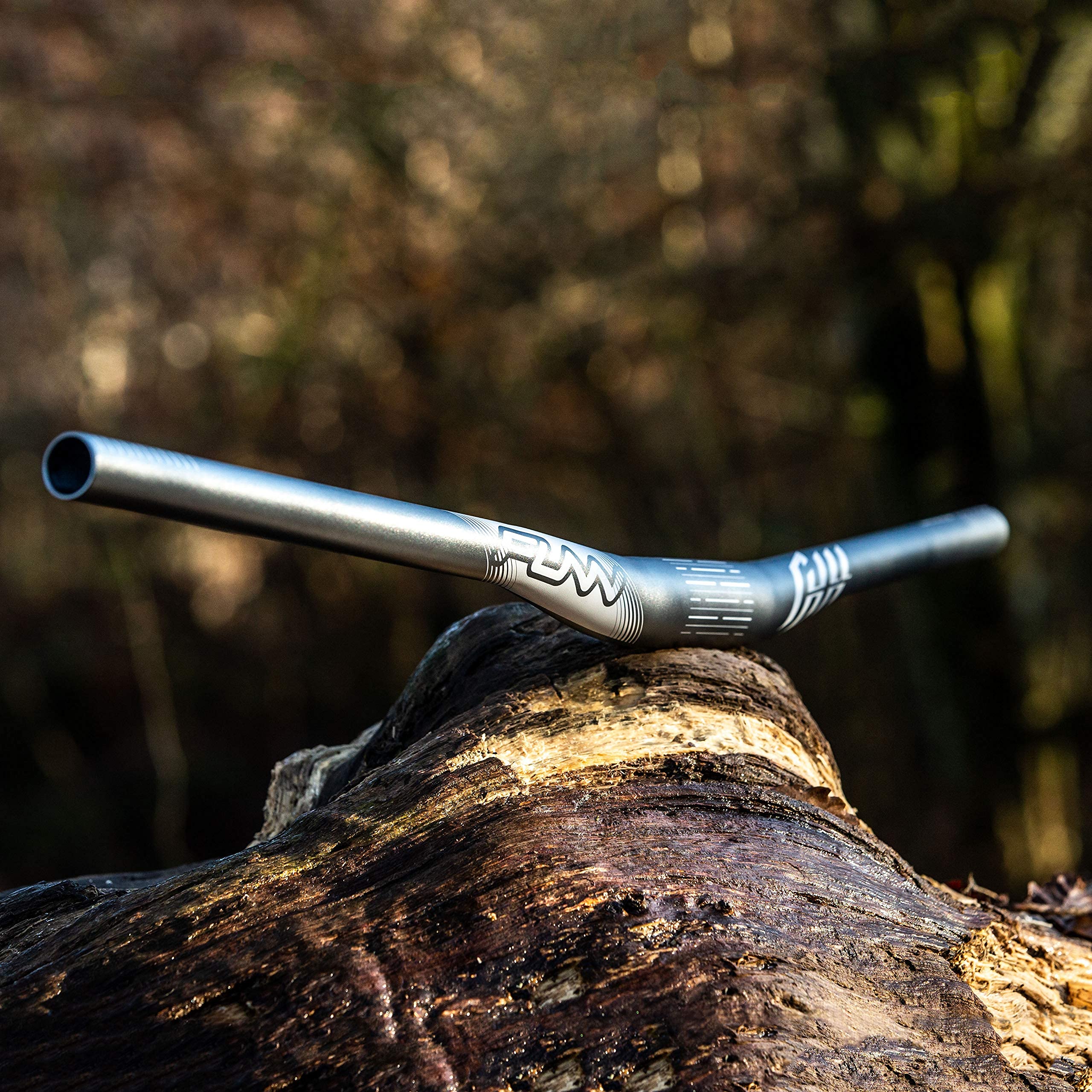 Funn Full On MTB Handlebar | 31.8mm Alloy Riser | 785mm Width - Blue