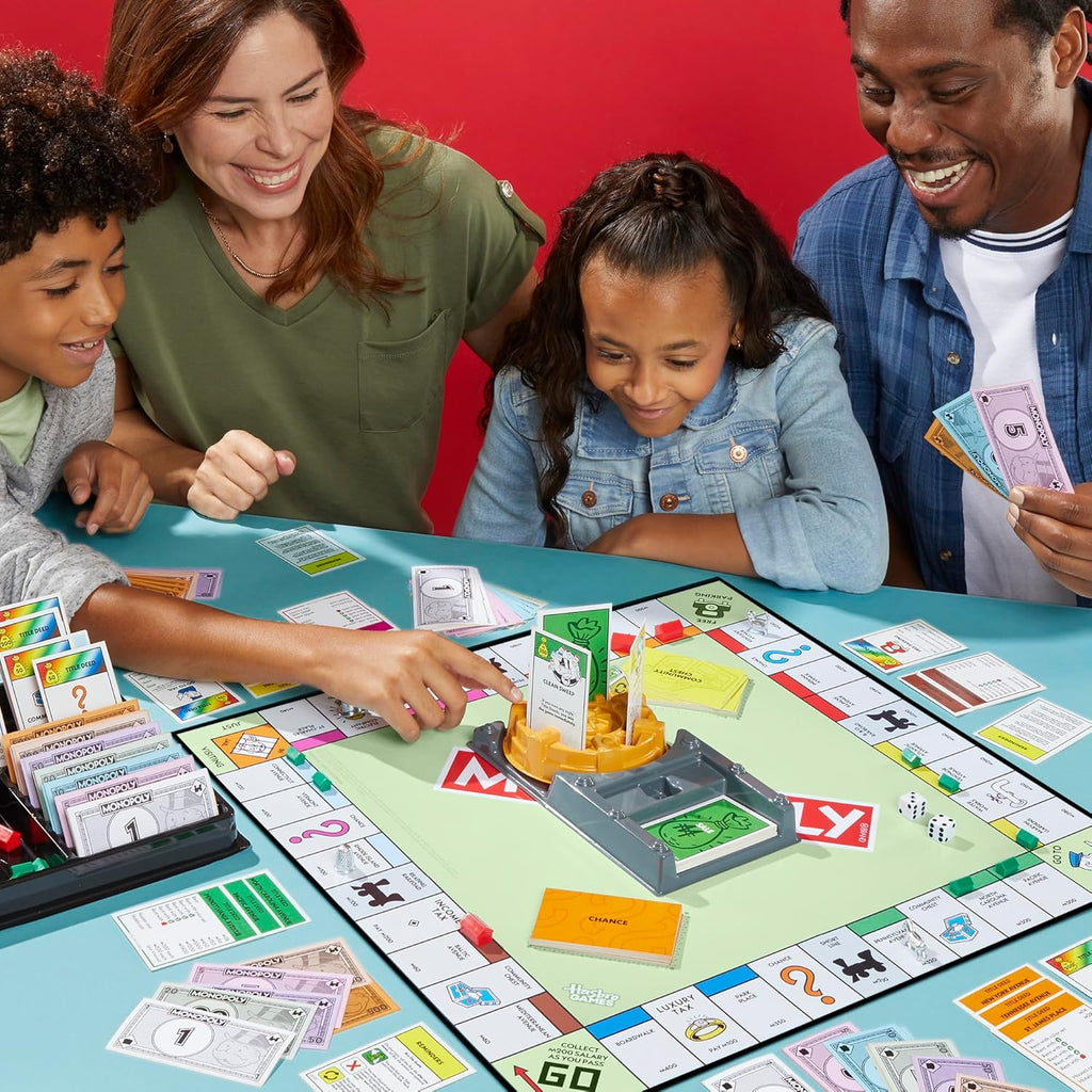 Snaps Monopoly Classic Board Game – Family Strategy Game with 8 Tokens
