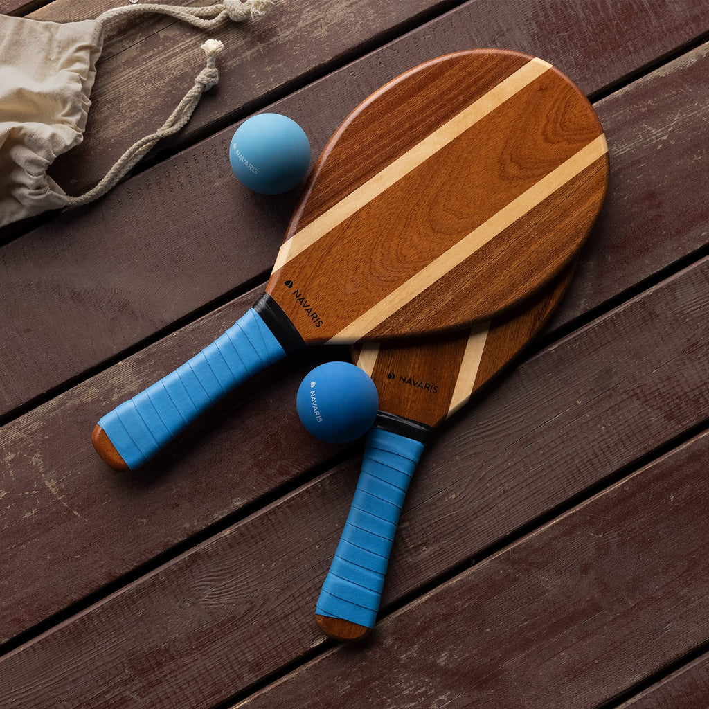 Navaris Frescobol Beach Rackets Set – 2 Varnished Wooden Paddles