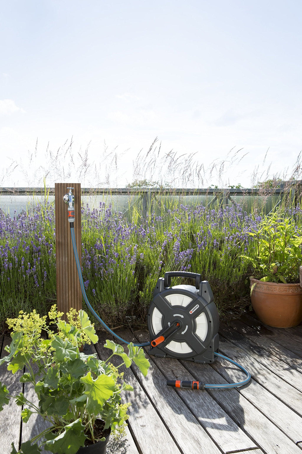 GARDENA City Gardening Terrace Hose Box – 10m Compact Portable Reel