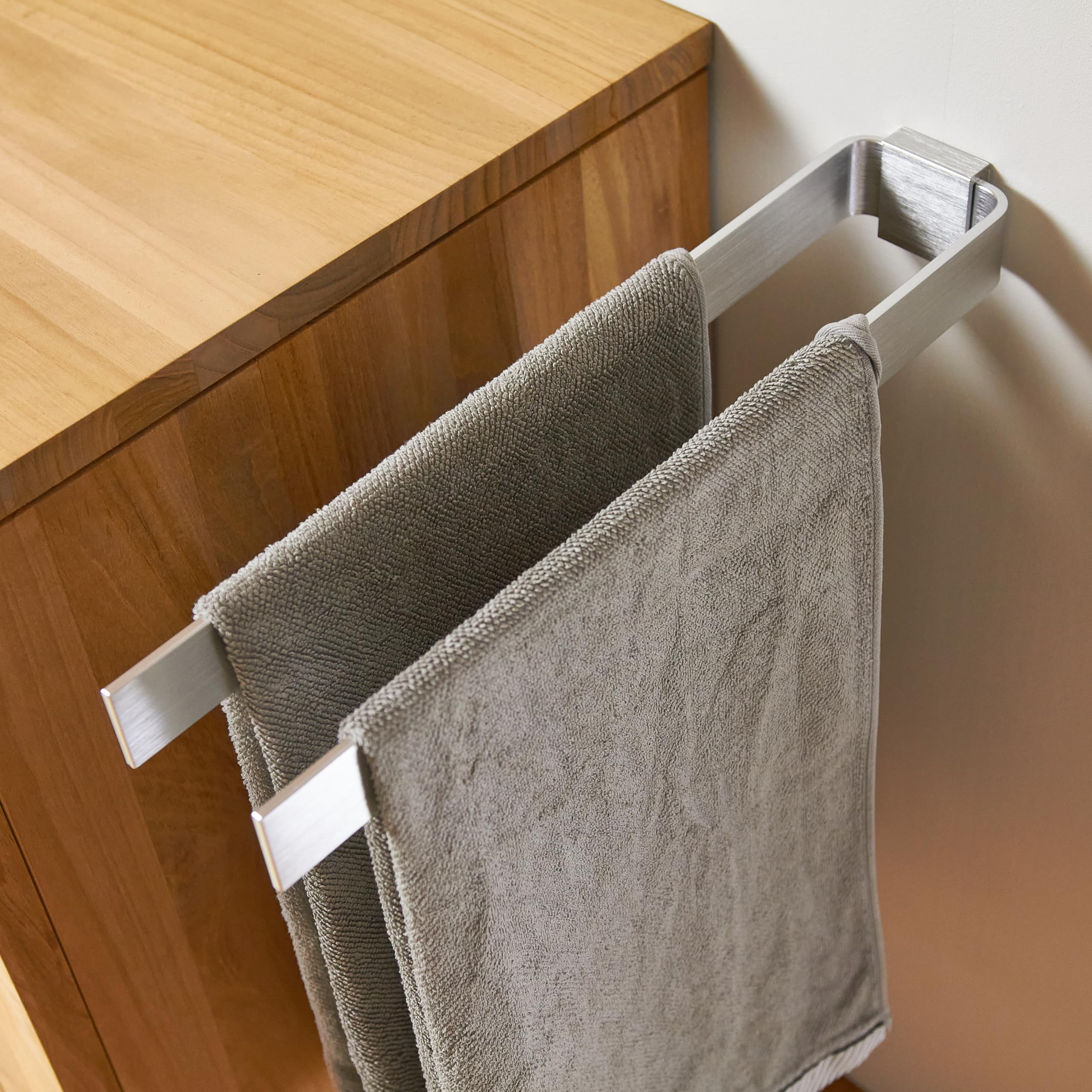 Designfabrik Hamburg Double Towel Rail – 42cm Brushed Silver Aluminium