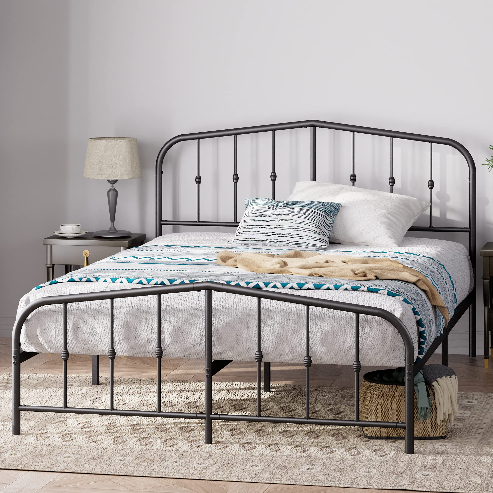 Zinus Heidi Metal Platform Bed Frame | King Size with Spindle Headboard