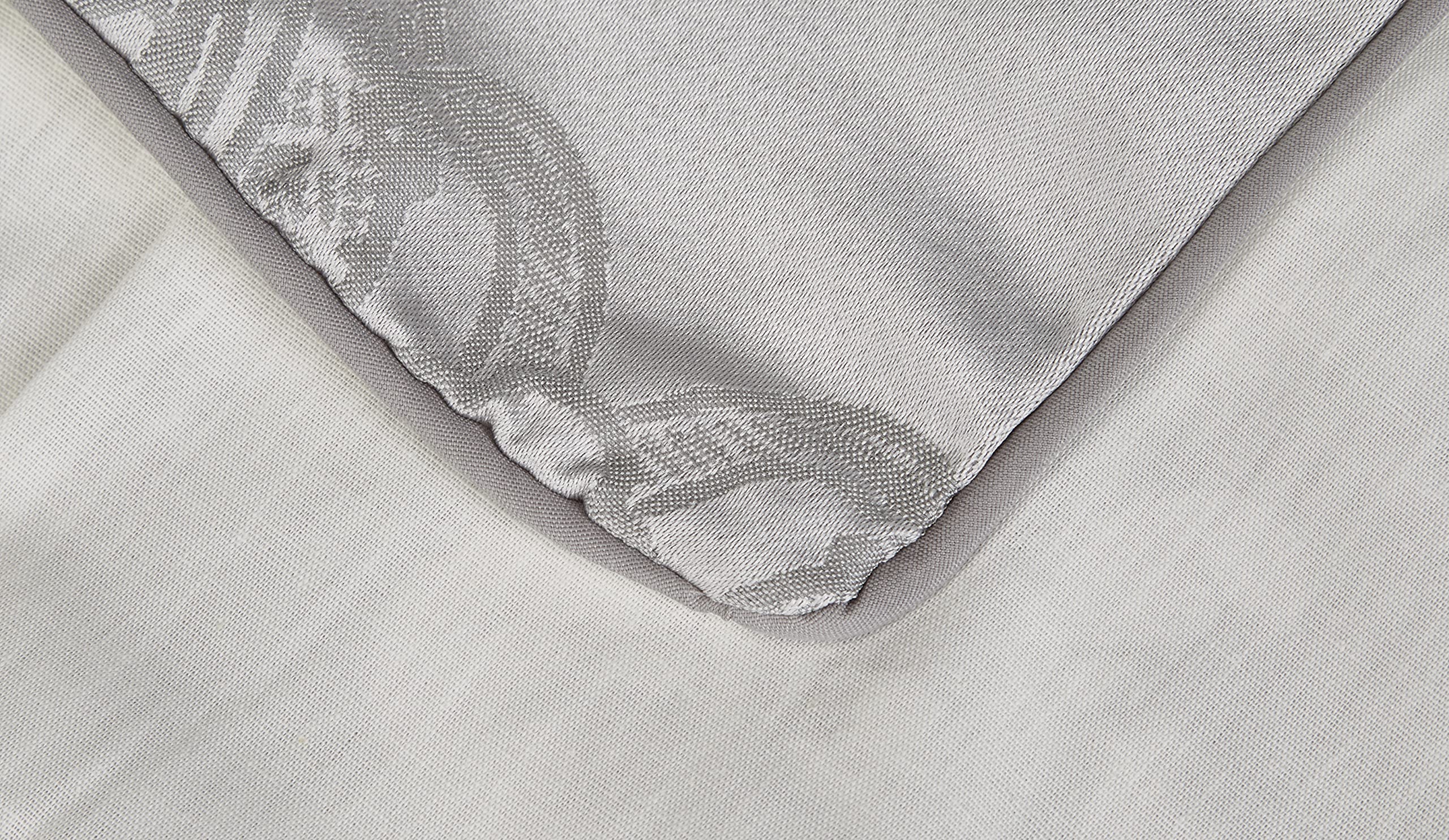 Catherine Lansfield Damask Jacquard Super King Duvet Cover Set - Silver