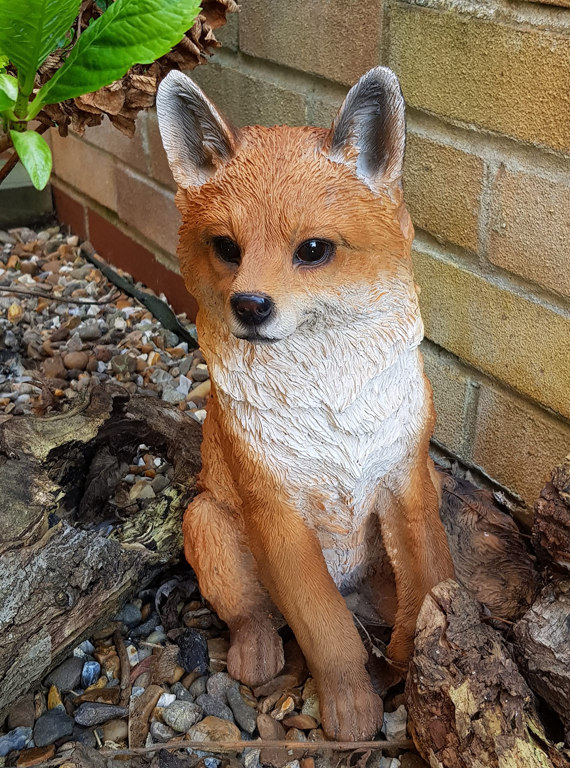 G&H Decor Realistic Fox Garden Statue – Weatherproof Polyresin Ornament