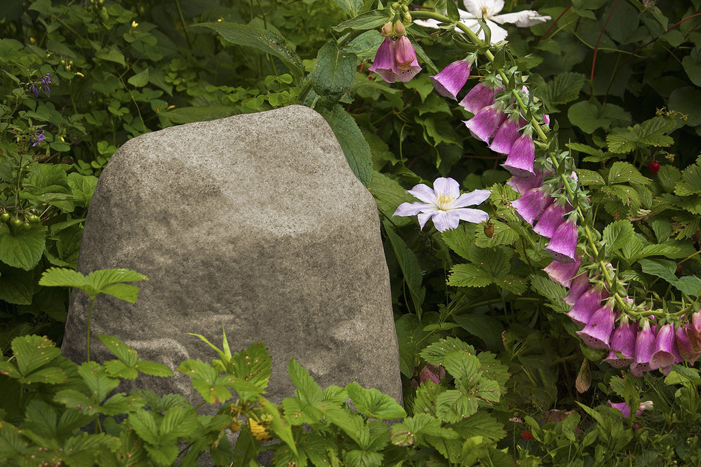 Emsco Group Landscape Rock – Small Natural Sandstone Utility Cover