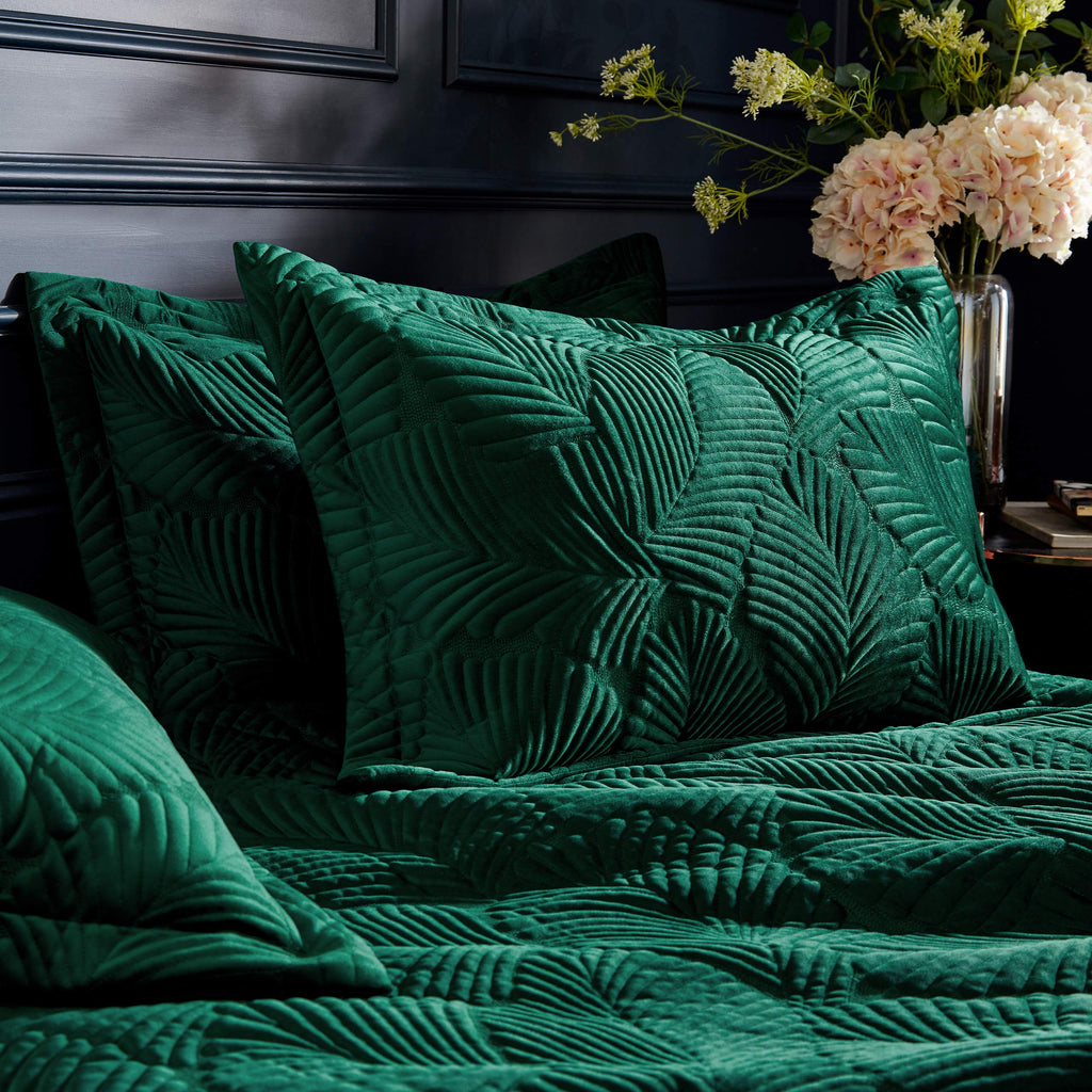 Paoletti Palmeria Emerald Velvet Duvet Cover Set - Double Bedding