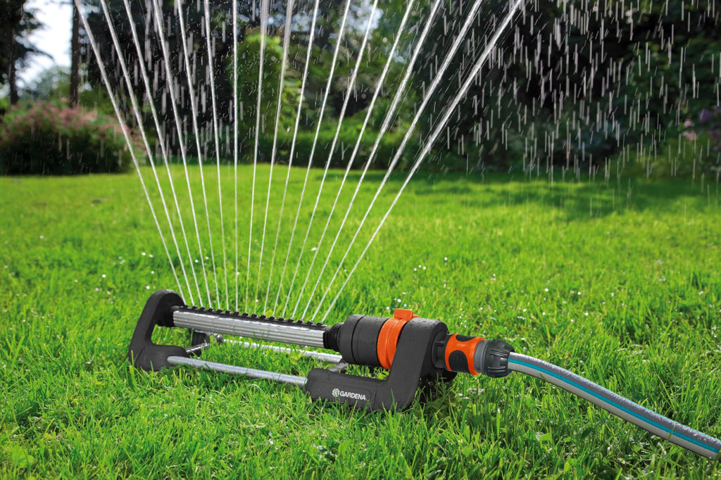 Gardena Aqua M Oscillating Sprinkler – Rectangular Lawn Watering