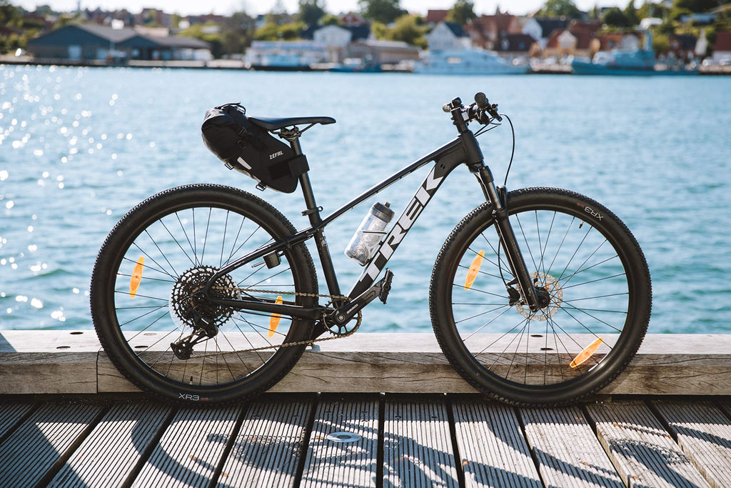 Zefal Z Adventure R5 Saddle Bag – 5L Waterproof Bikepacking Bag