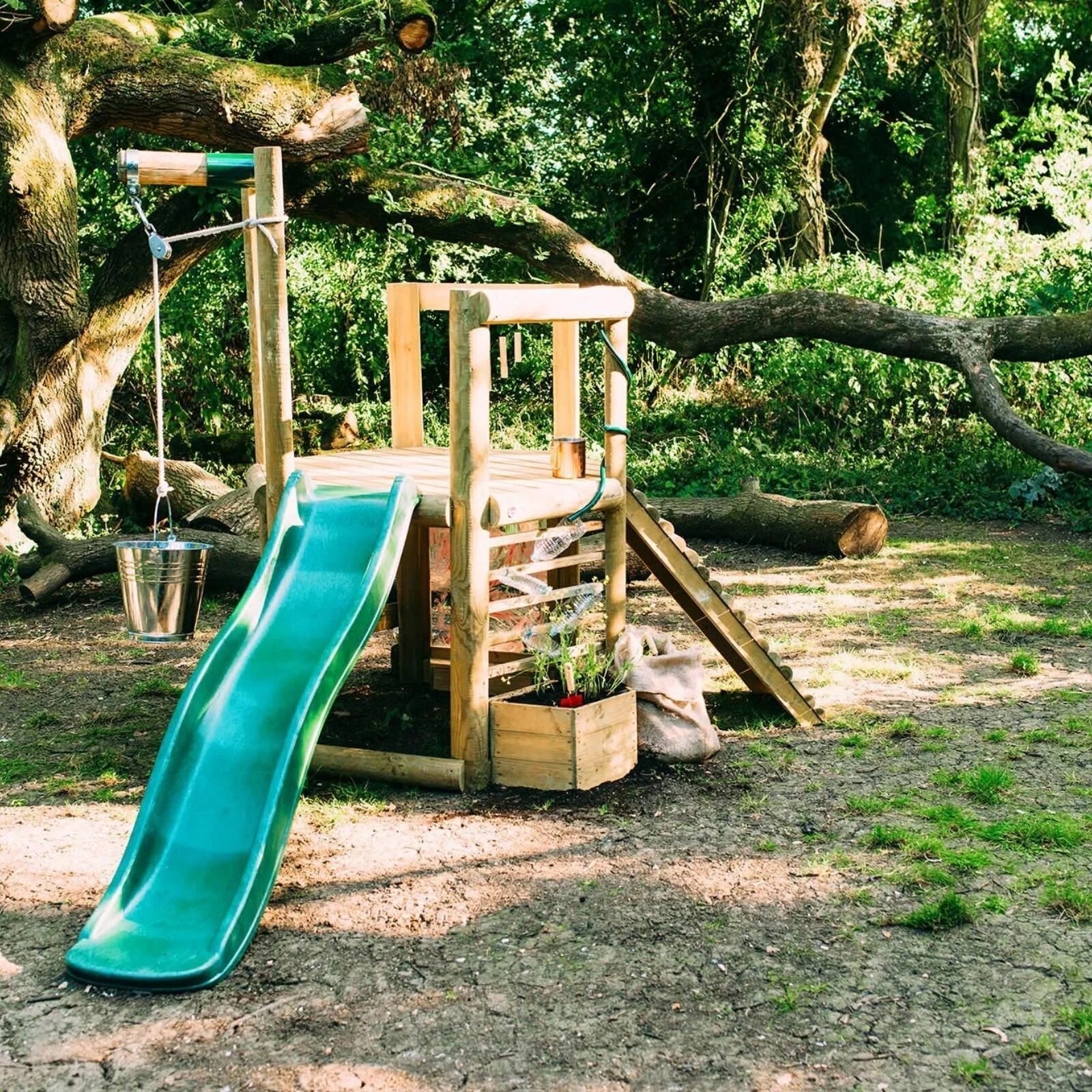 Plum Discovery Woodland Treehouse