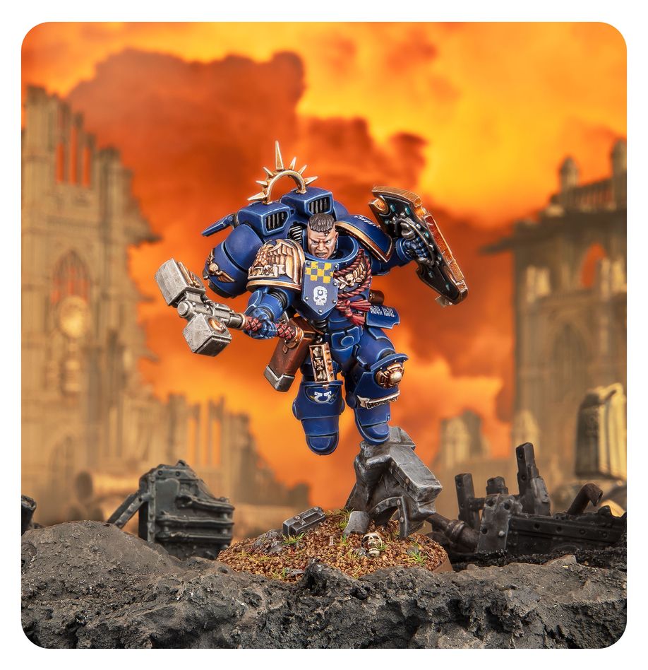 Warhammer 40k Space Marine Captain with Jump Pack and Relic Shield