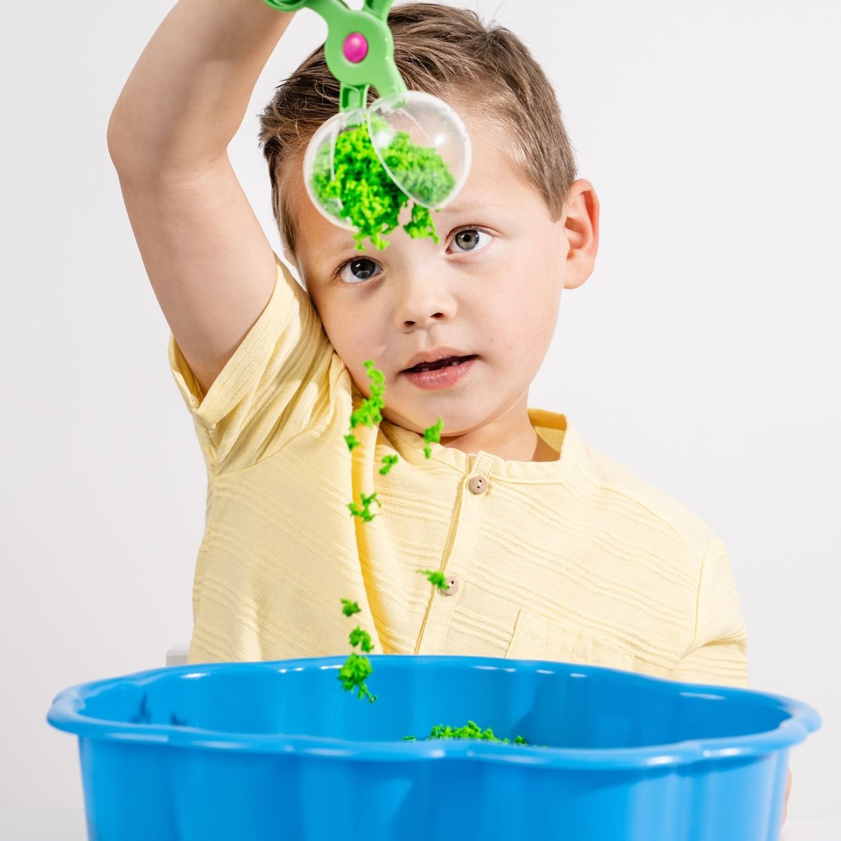 Learning Resources Playfoam Pluffle Sensory Station