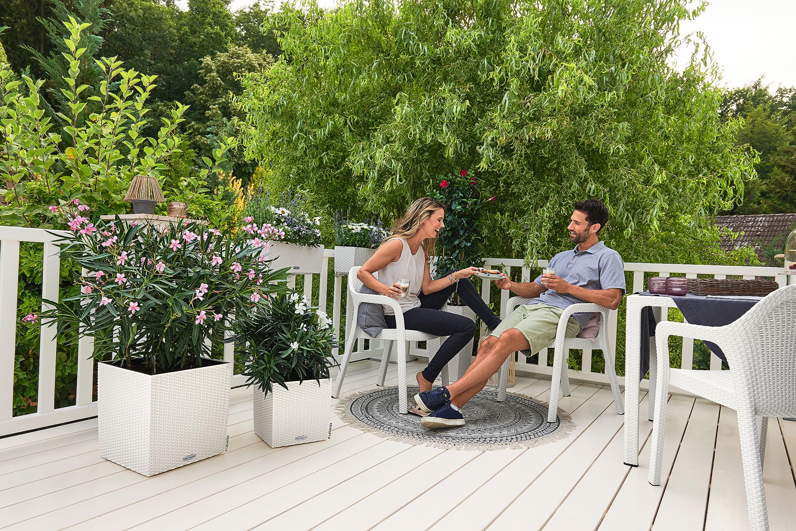 Lechuza CUBE Cottage 40 Self-Watering Square Planter - Rattan White