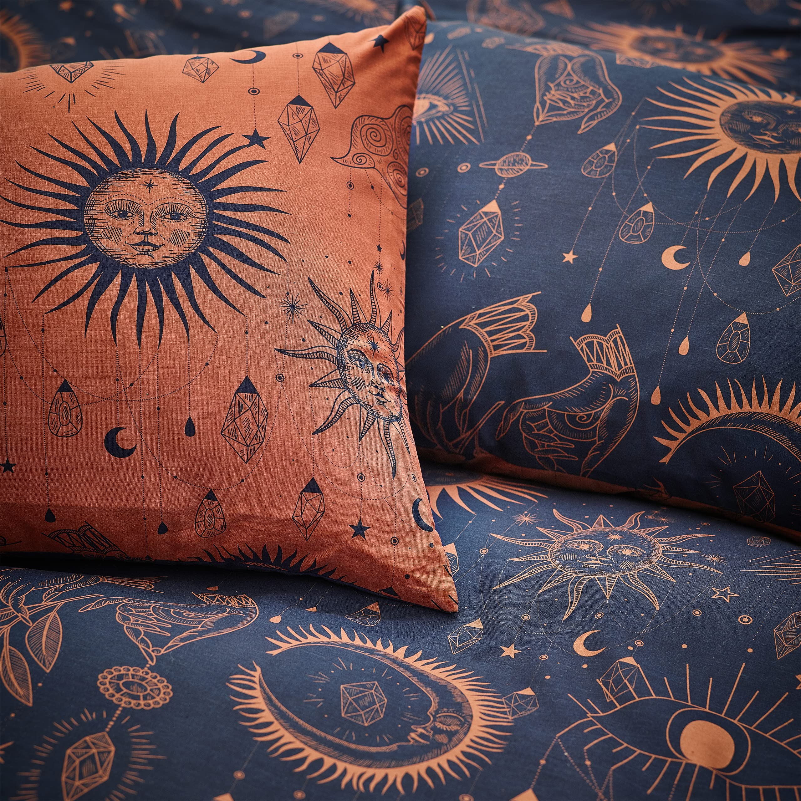 furn. Constellation Celestial Reversible Duvet Cover Set – Navy/Bronze