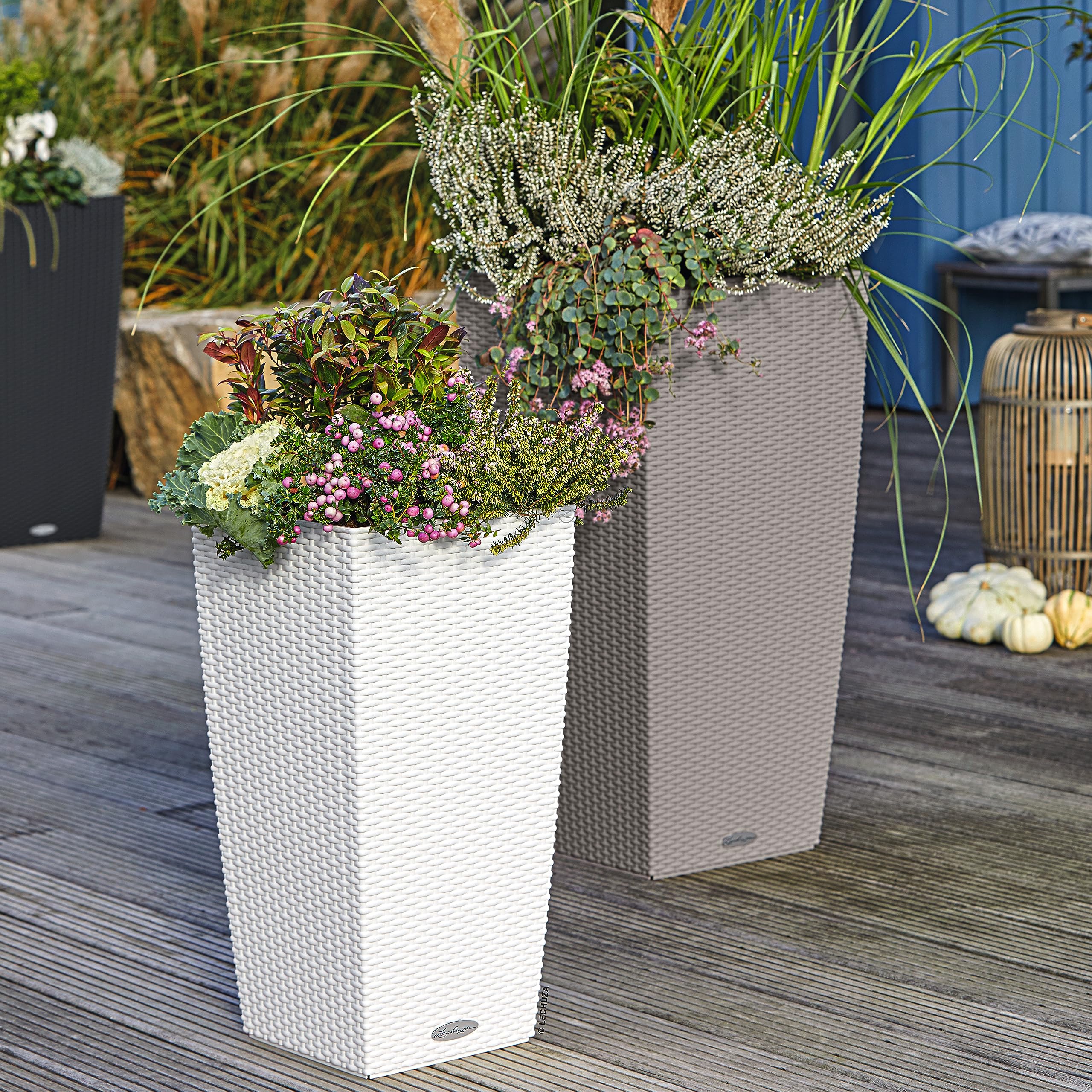 Lechuza CUBICO Cottage 30 Self-Watering Rattan Planter - White