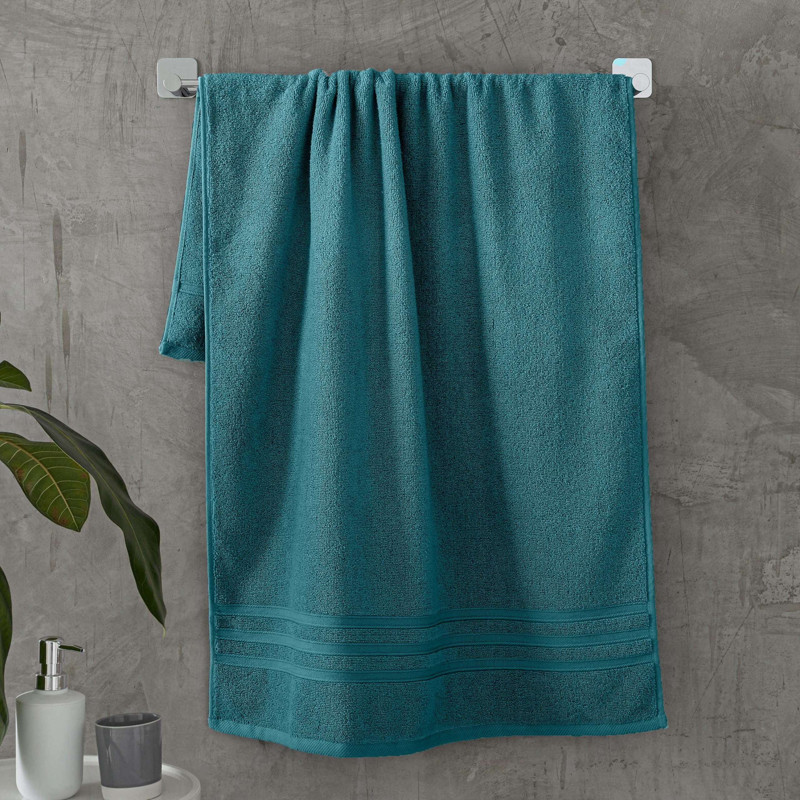 Catherine Lansfield Zero Twist Cotton Bath Towel | Teal Green | 70x120cm