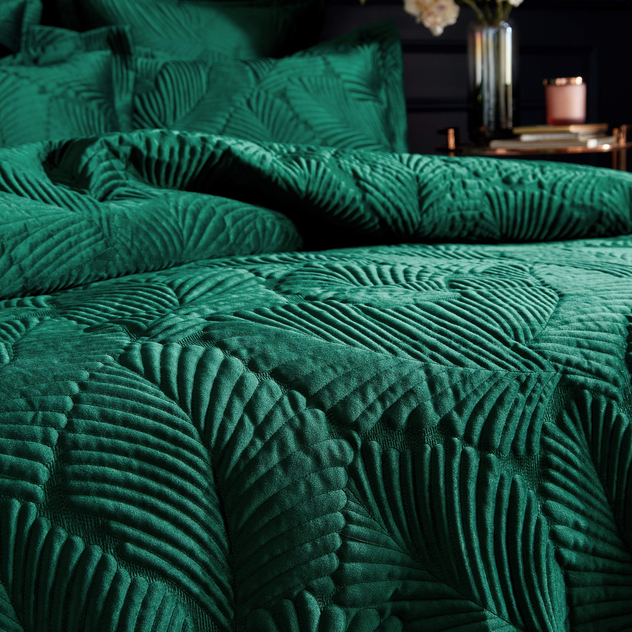 Paoletti Palmeria Emerald Velvet Duvet Cover Set - Double Bedding