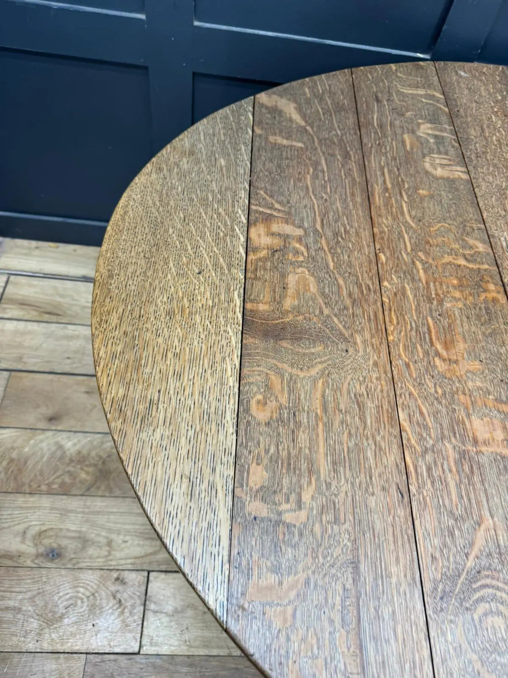 Antique Solid Oak Drop-Leaf Dining Table / Extending Table / Antique Sideboard
