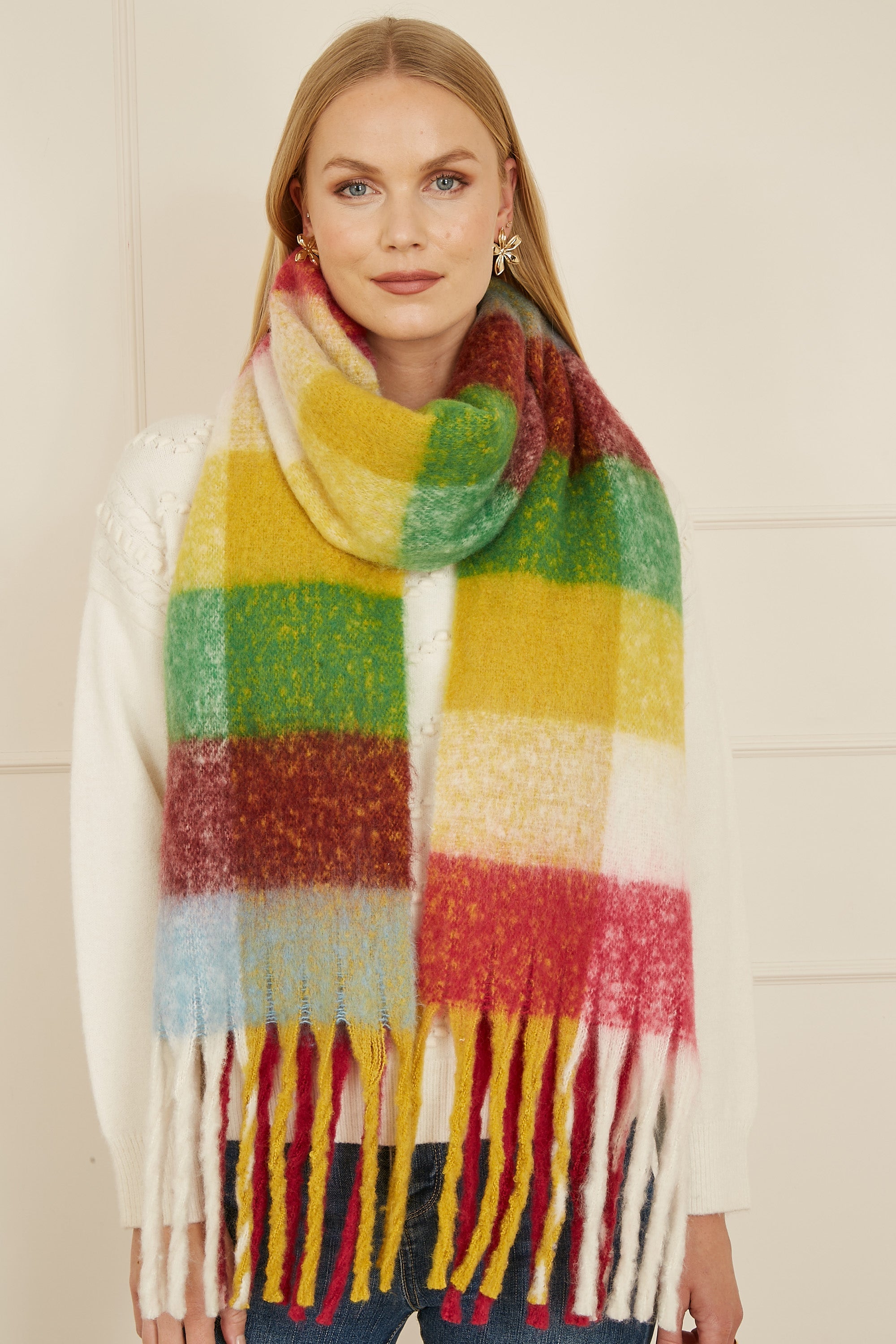 Yumi Multicolour Check Fluffy Scarf