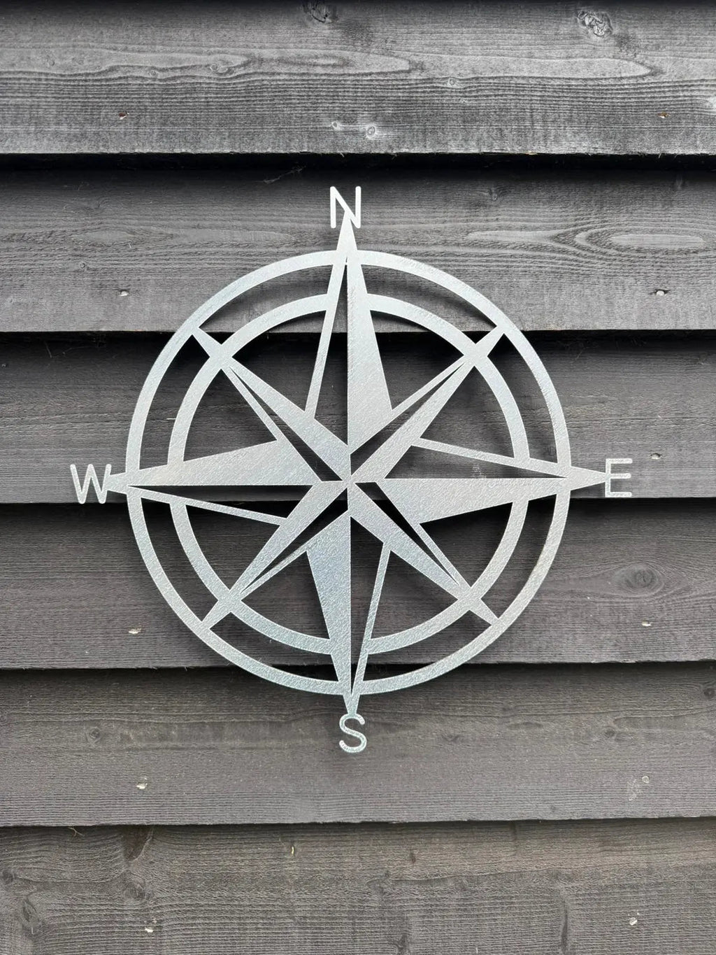Rustic Warehouse Norfolk | 50cm Galvanized Steel Compass Wall Art
