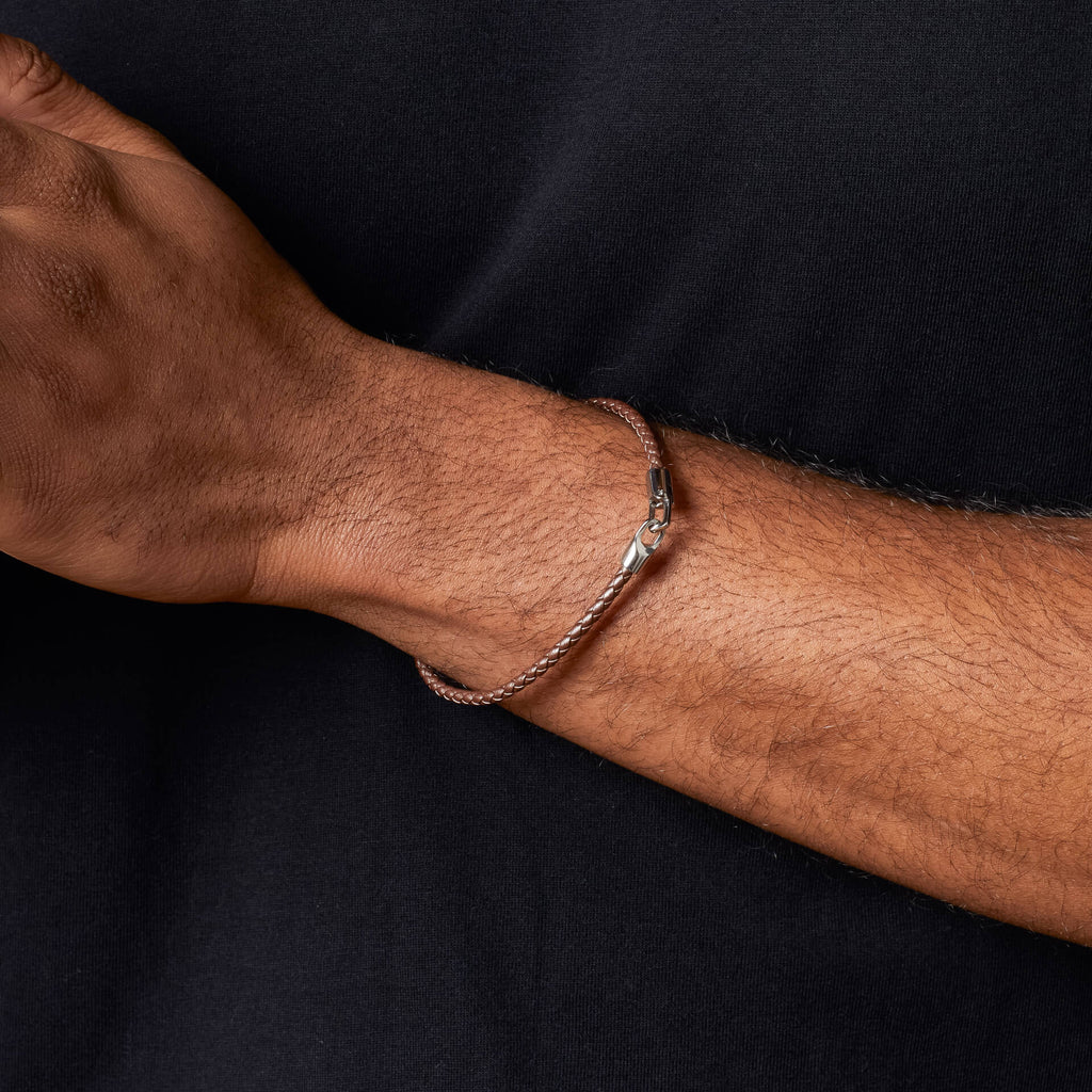 Gecko Jewellery Ultra-Thin Braided Leather Bracelet with Sleek Clasp