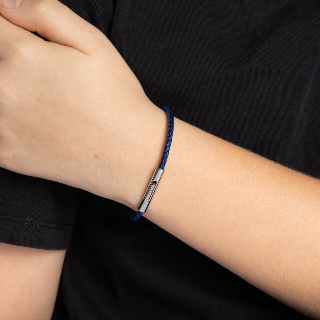 Gecko Jewellery Smaller Fit Braided Leather Bracelet with Metal Clasp