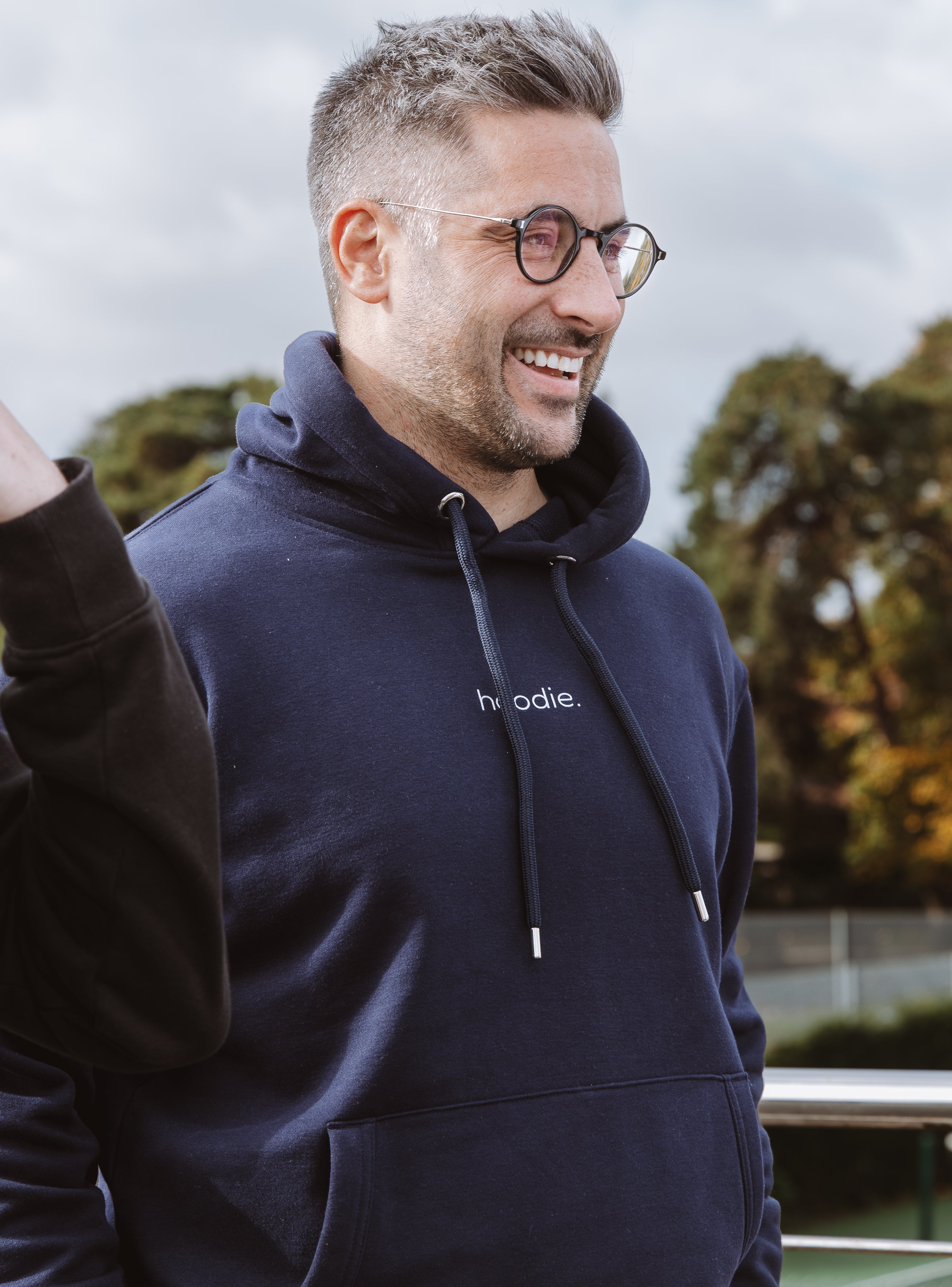 simple. hoodie. waffle. oxford-navy.
