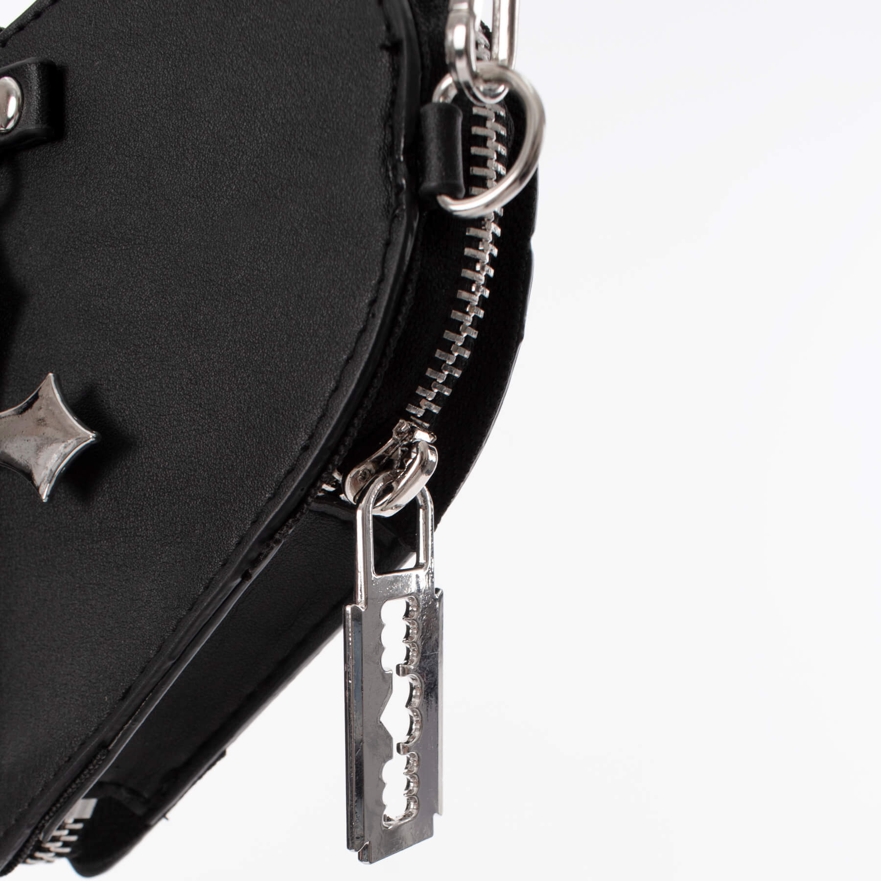 Poizen Industries Faithless Heart Coin Purse – Black PU Leather Cross