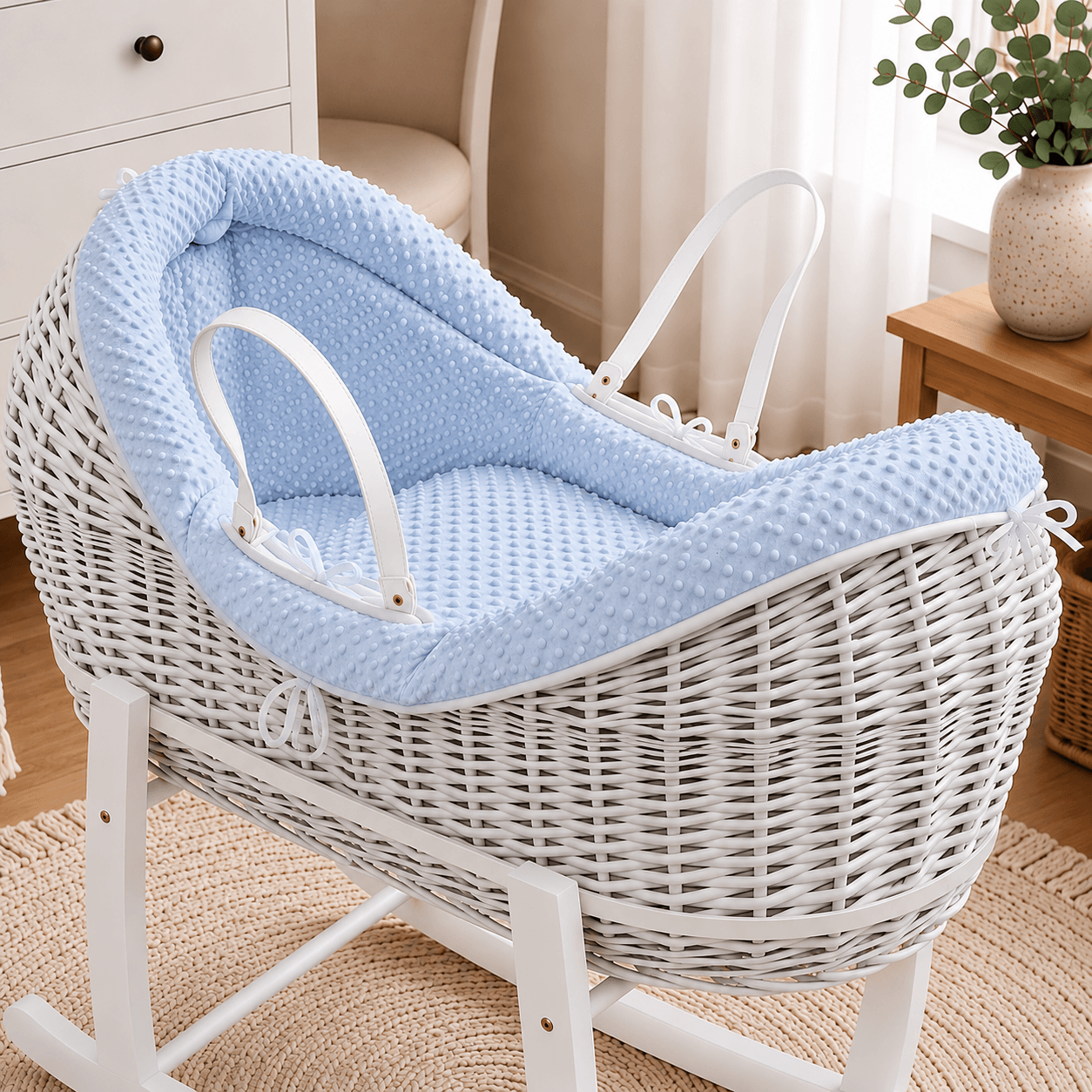 For Your Little One Wicker Deluxe Pod Moses Basket with Rocking Stand