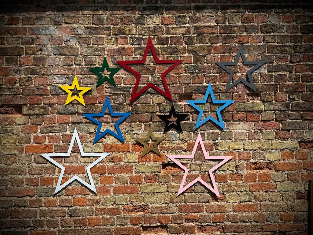 Rustic Metal Star Garden Wall Art – Distressed Steel Decor by RW Norfolk