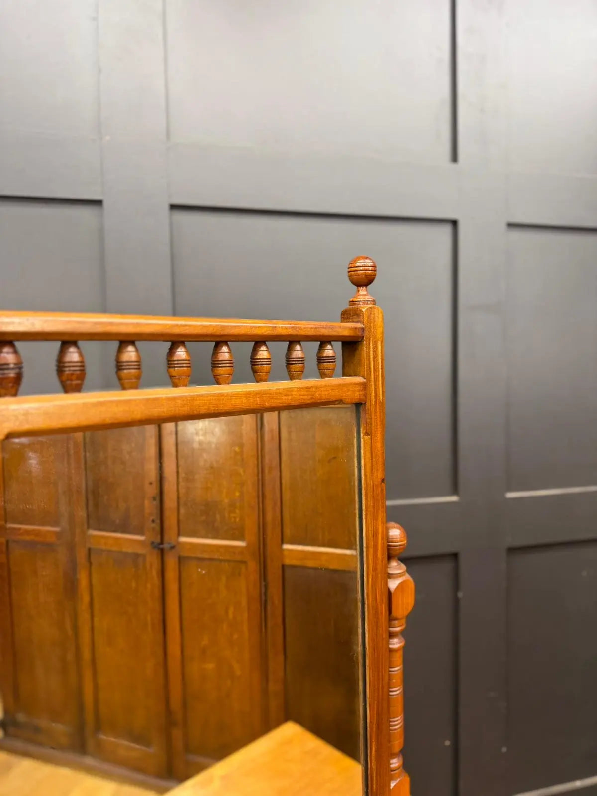 Antique Walnut Chest of Drawers by Maple & Co  Edwardian Dressing Table