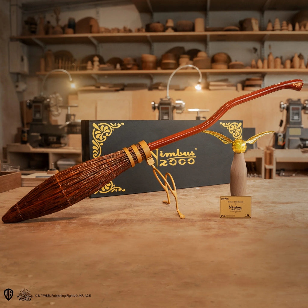 Harry Potter Nimbus 2000 Junior Movie Prop Replica – Mahogany Wood